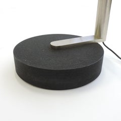 V. Gregotti, L. Meneghetti y G. Stoppino Modelo 2051 Lámpara de pie para Arteluce