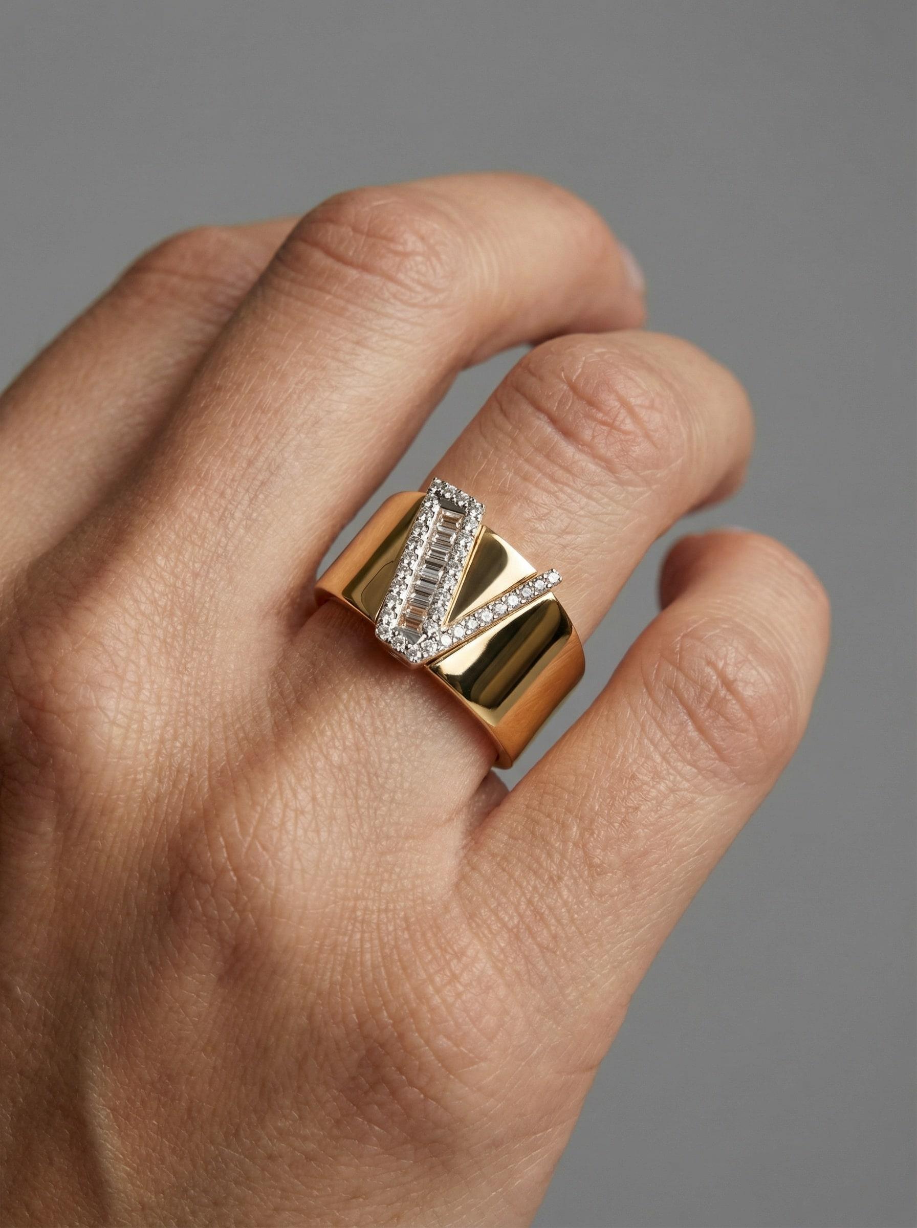 Baguette V Ring - 10 For Sale on 1stDibs | 2265 v