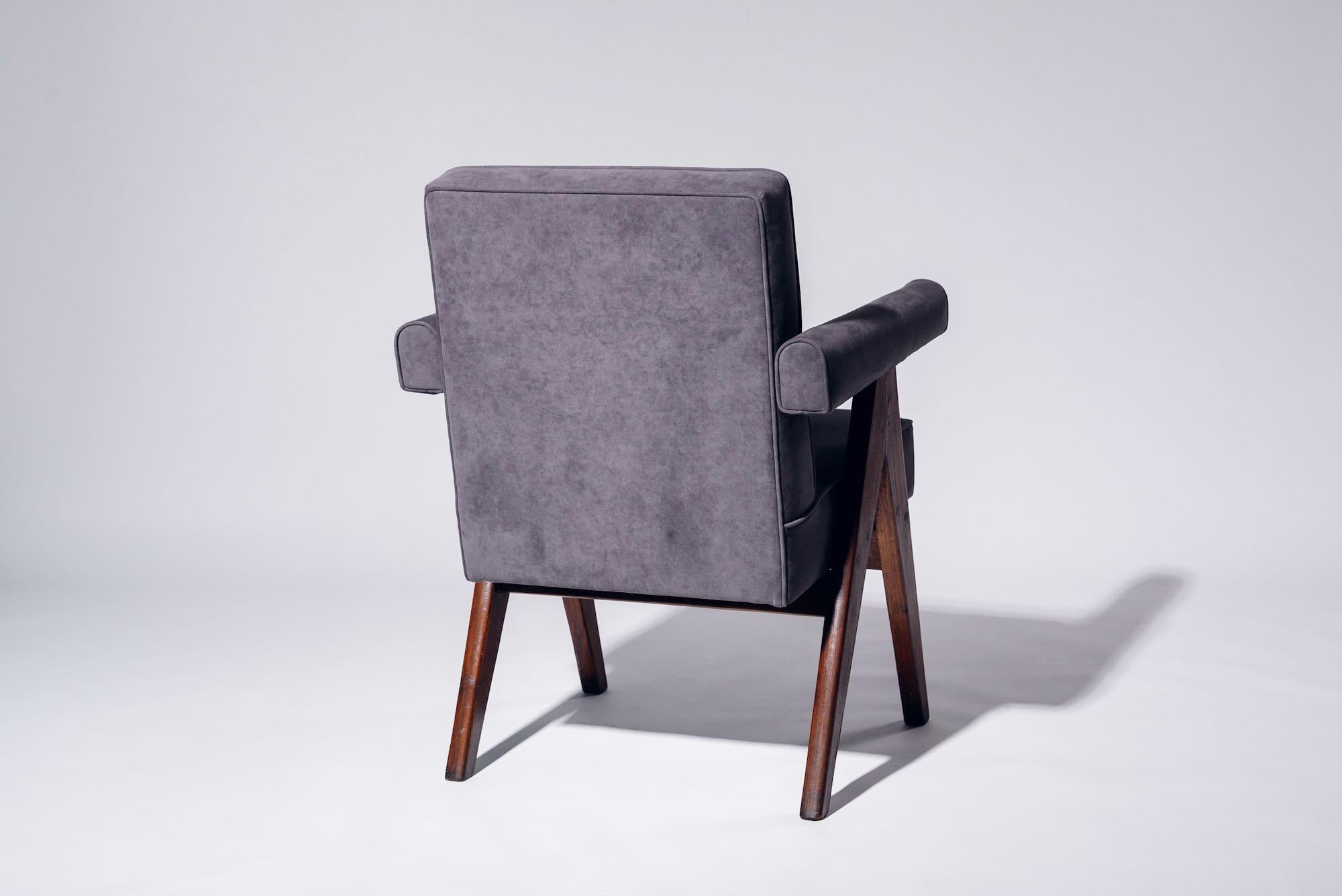 Indiano V-leg Committee Chair by Pierre Jeanneret for Chandigarh, India, Circa 1953-54 in vendita