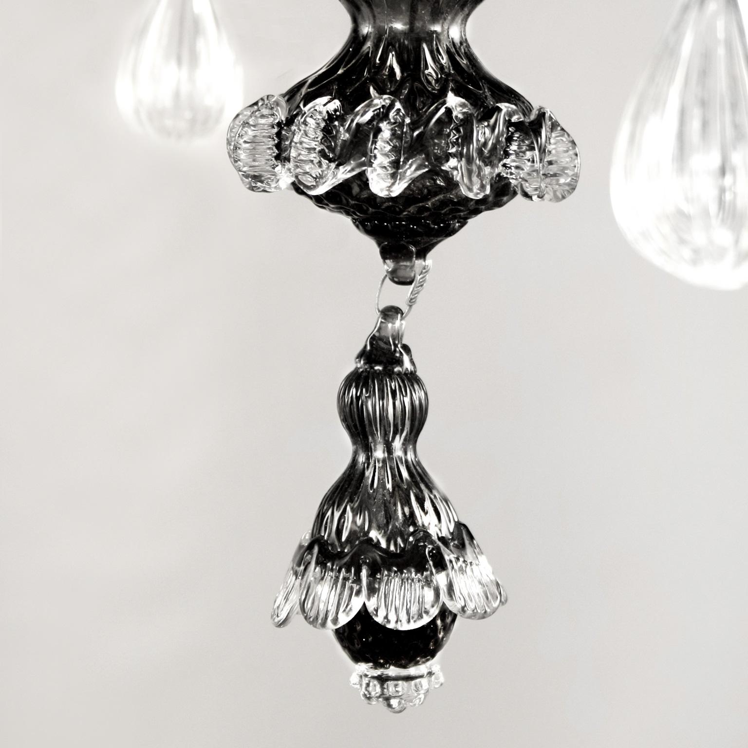 Classic Chandelier, 6 Lights, Grey and Clear Murano Glass by Multiforme in stock In New Condition For Sale In Trebaseleghe, IT