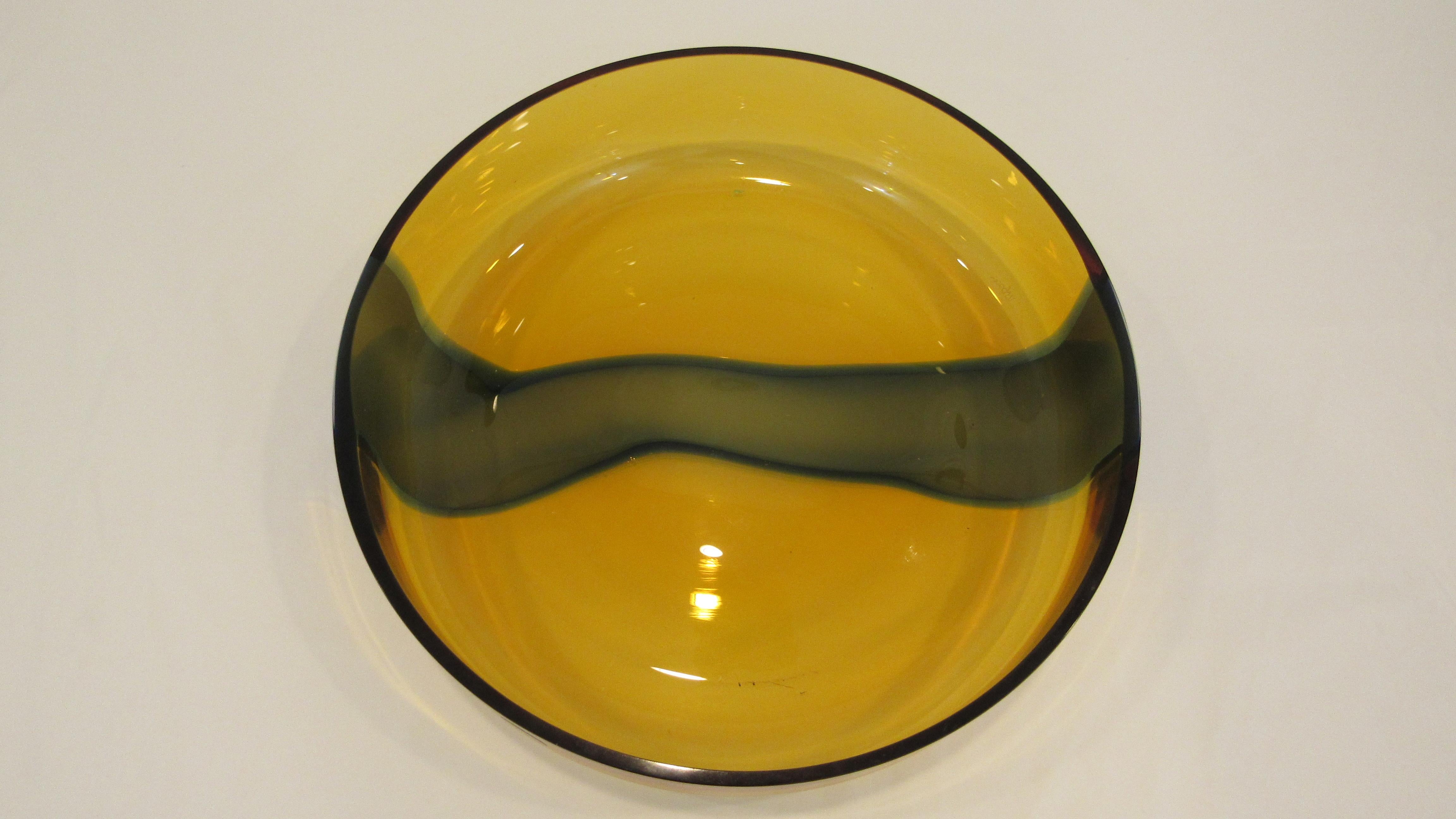 Italian V. Nasson & Co. Vintage Hand Blown Murano Glass Bowl Amber and Blue For Sale