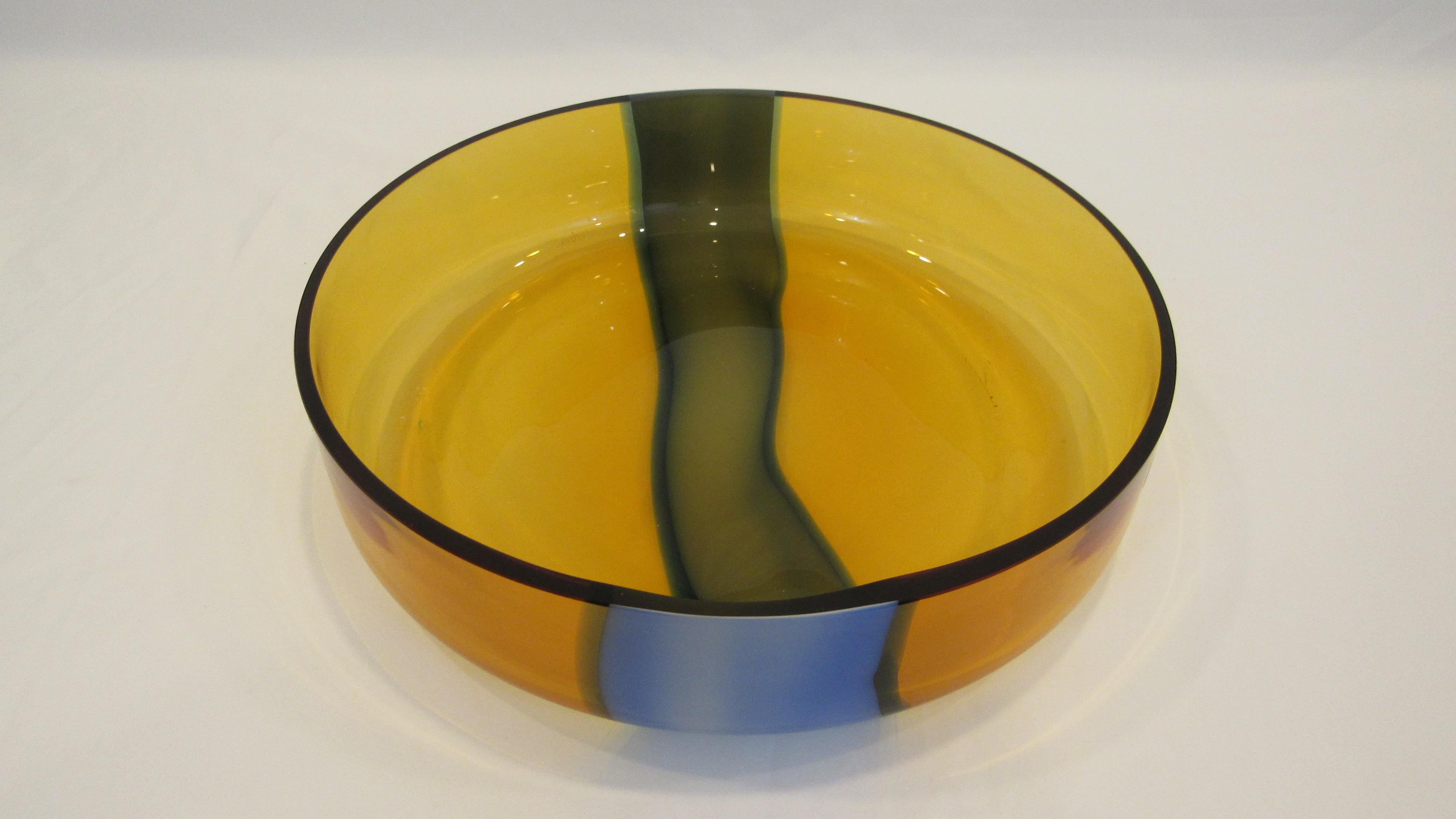 V. Nasson & Co. Vintage Hand Blown Murano Glass Bowl Amber and Blue For Sale 3