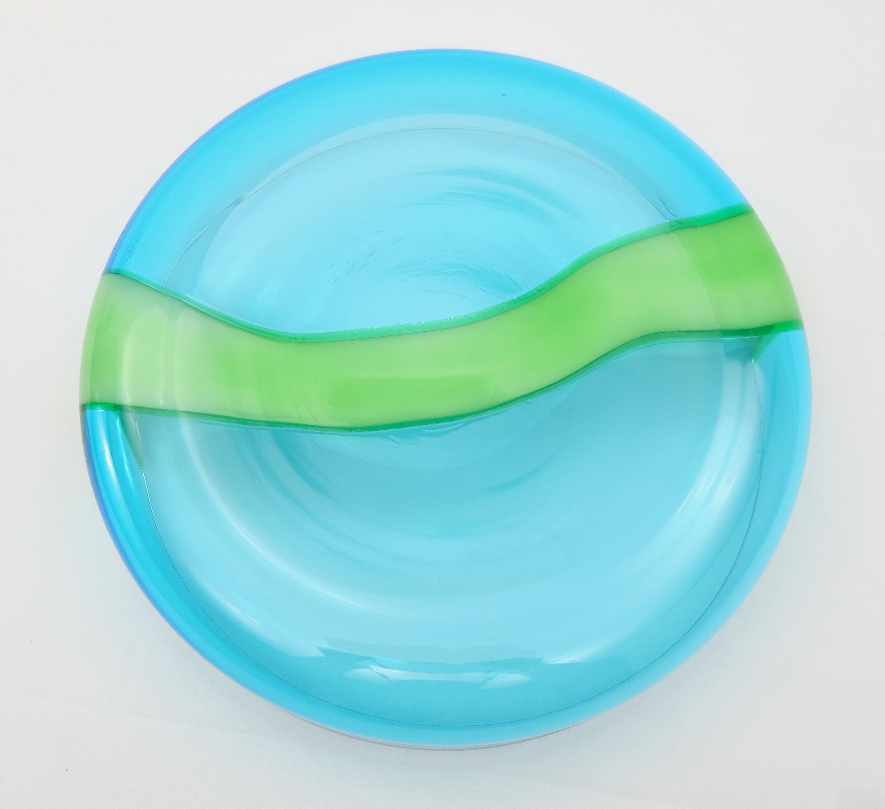 Italian V. Nasson & Co. Vintage Hand Blown Murano Glass Bowl Blue and Green For Sale