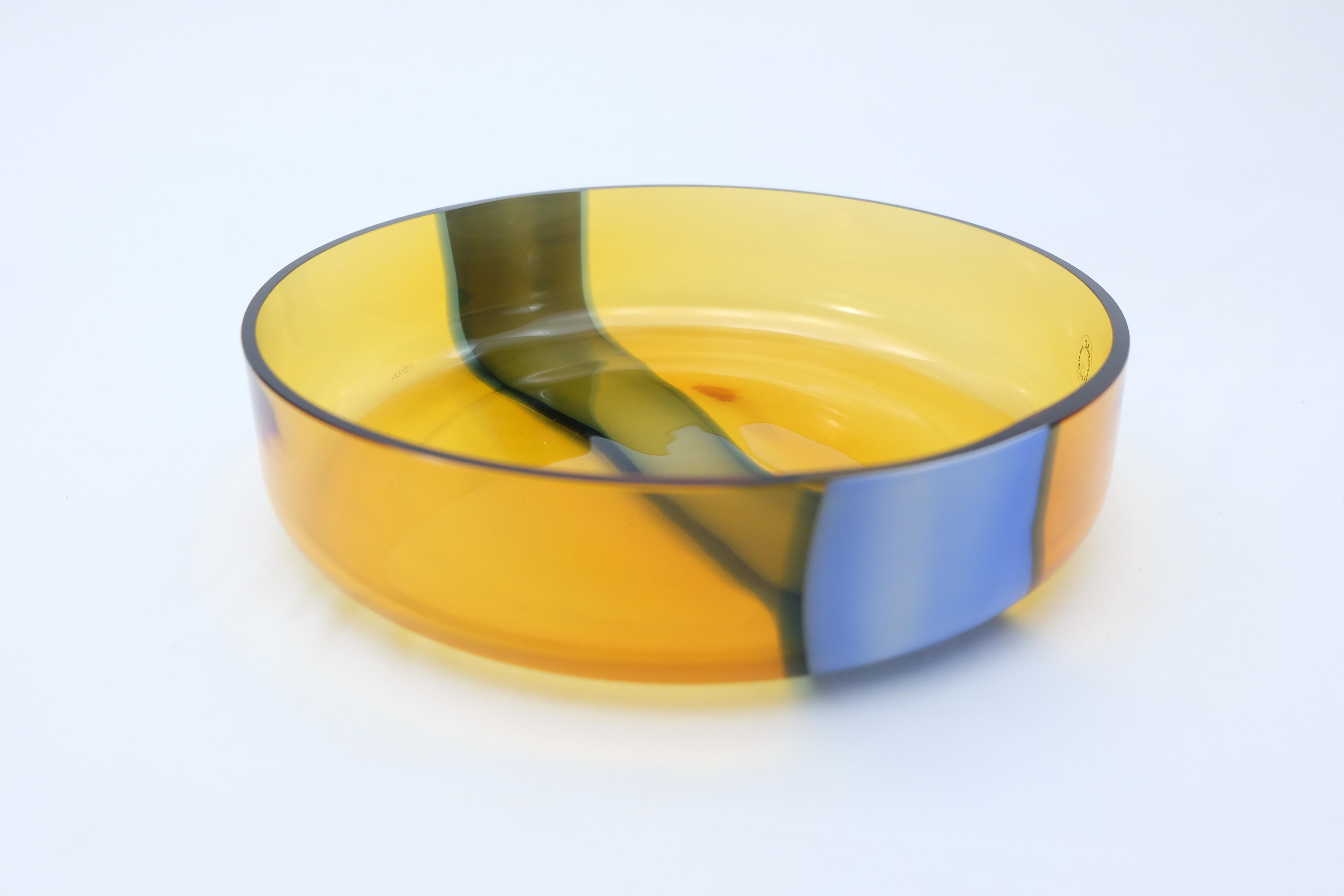 V. Nasson & Co. Vintage Hand Blown Murano Glass Bowl Yellow and Blue For Sale 15