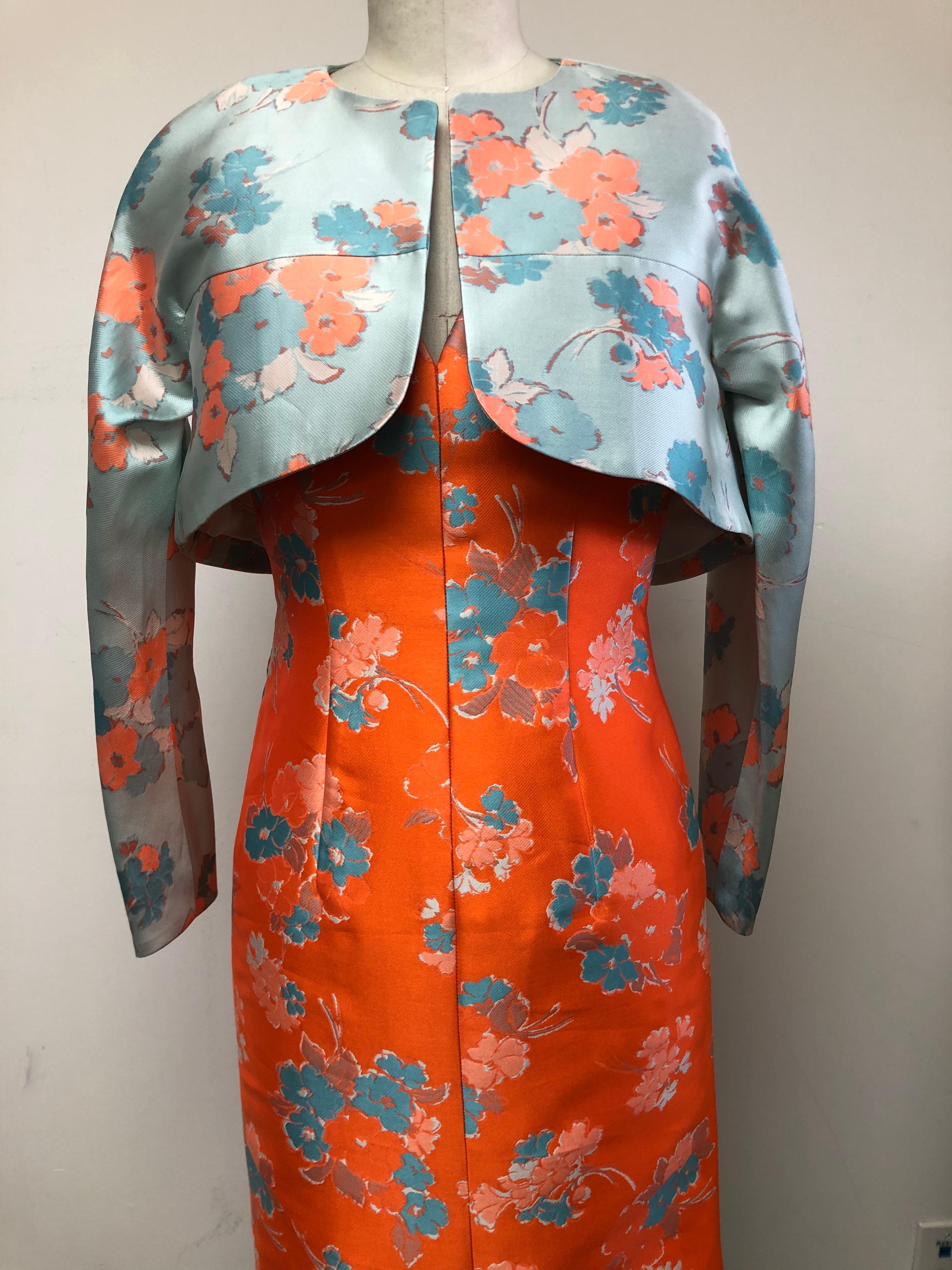 V Neck Slim Dress and Jacket in Delightful Orange and Blue Floral Print  For Sale 5