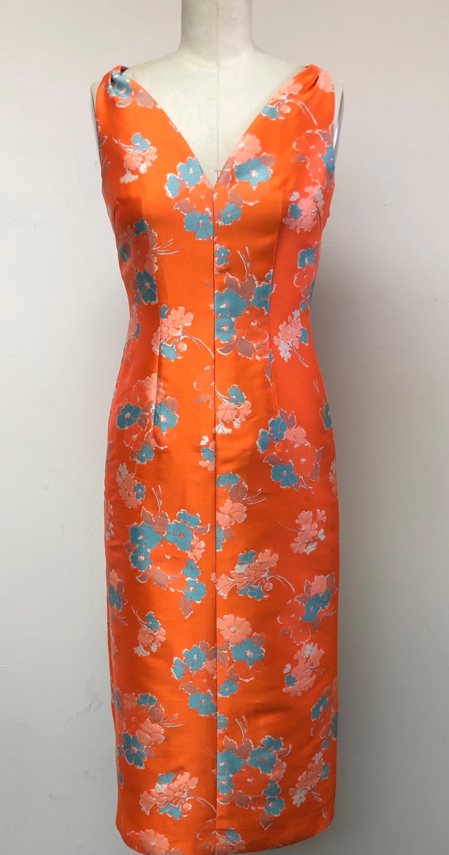 V Neck Slim Dress and Jacket in Delightful Orange and Blue Floral Print  In Excellent Condition For Sale In Los Angeles, CA