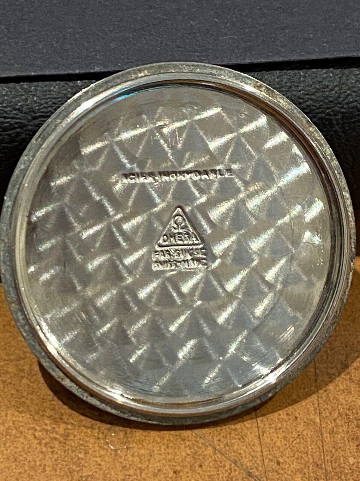 Art Deco V Rare Omega Military c1943 Caliber 100 Watch. Two-Tone Dial. All Original Parts For Sale