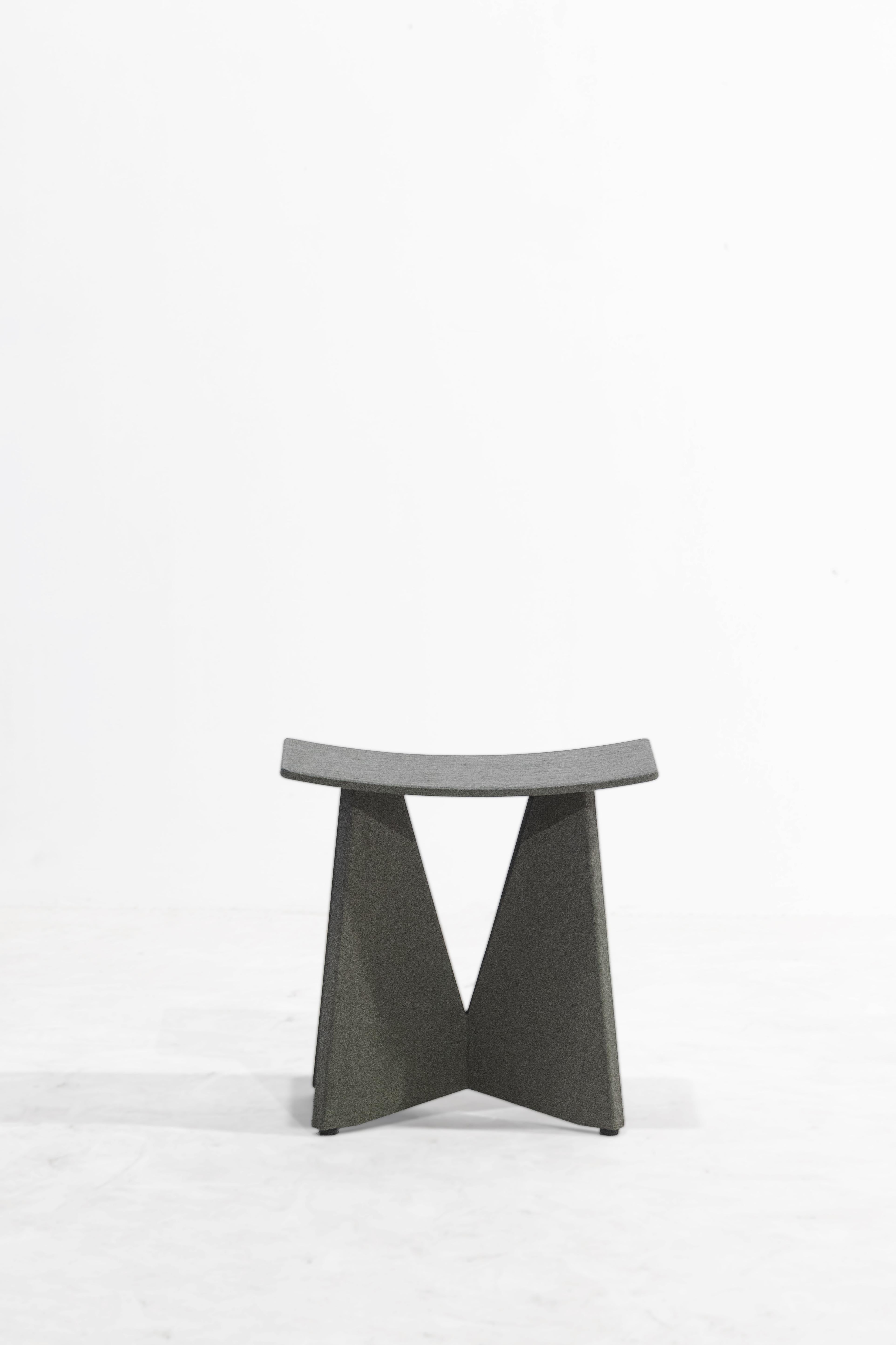 Contemporary V, Rough Rain Forest Green Monkey Pod Wood Stool For Sale