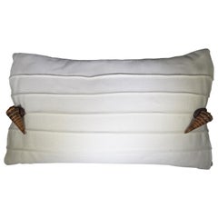 v Rugs & Home Contemporary White and Brown Seashell Pillow