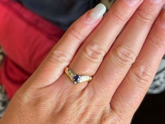 V Shaped Blue Sapphire and Diamond Ring in 18k Yellow Gold and Platinum