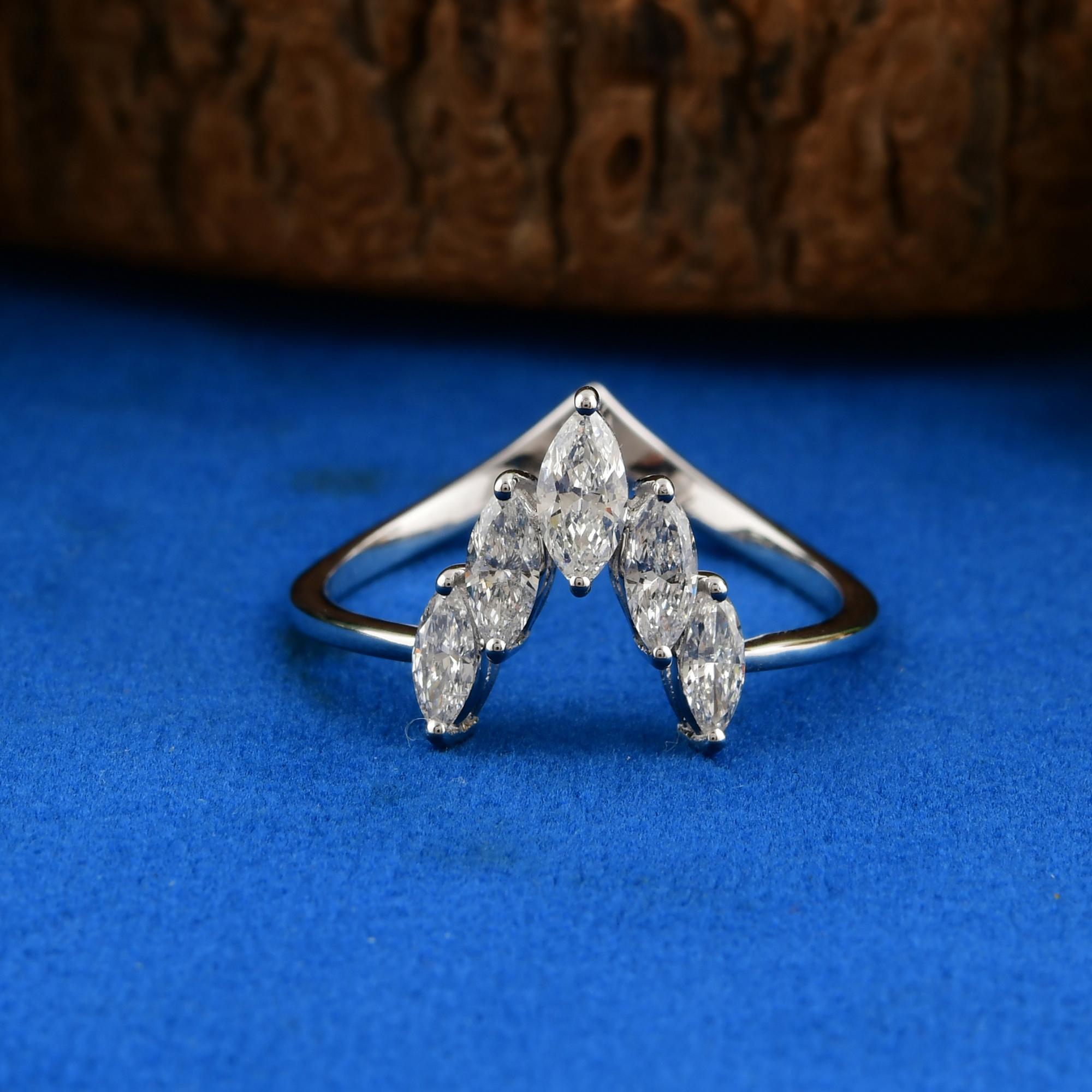 En venta: Anillo apilado de diamantes en forma de V Chevron 0,58cts SI/HI Marquesa Oro Blanco 18k  4