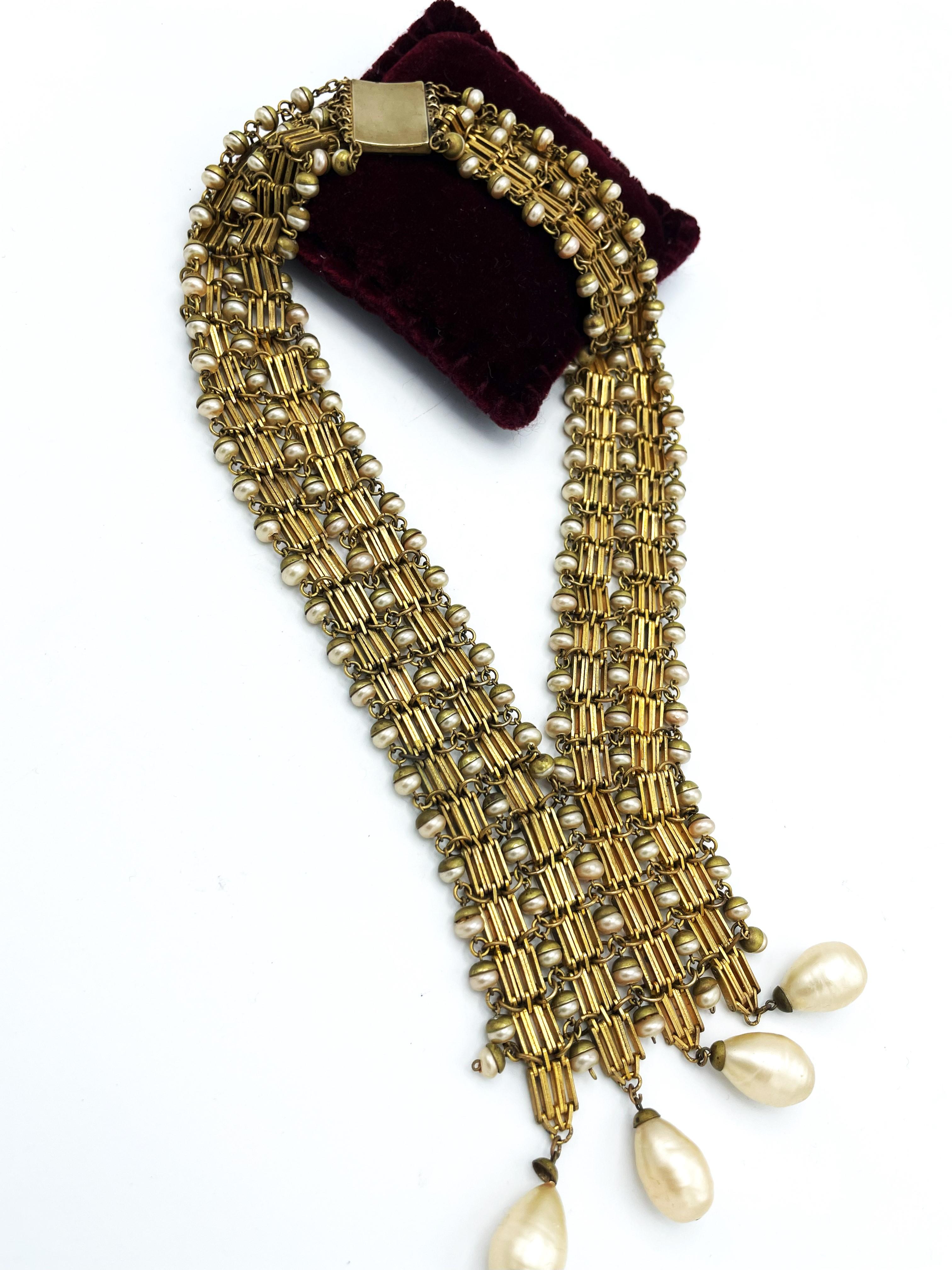  V-SHAPED NECKLACE, early 1940's, gold plated, handmade pearls, Made in France  For Sale 3