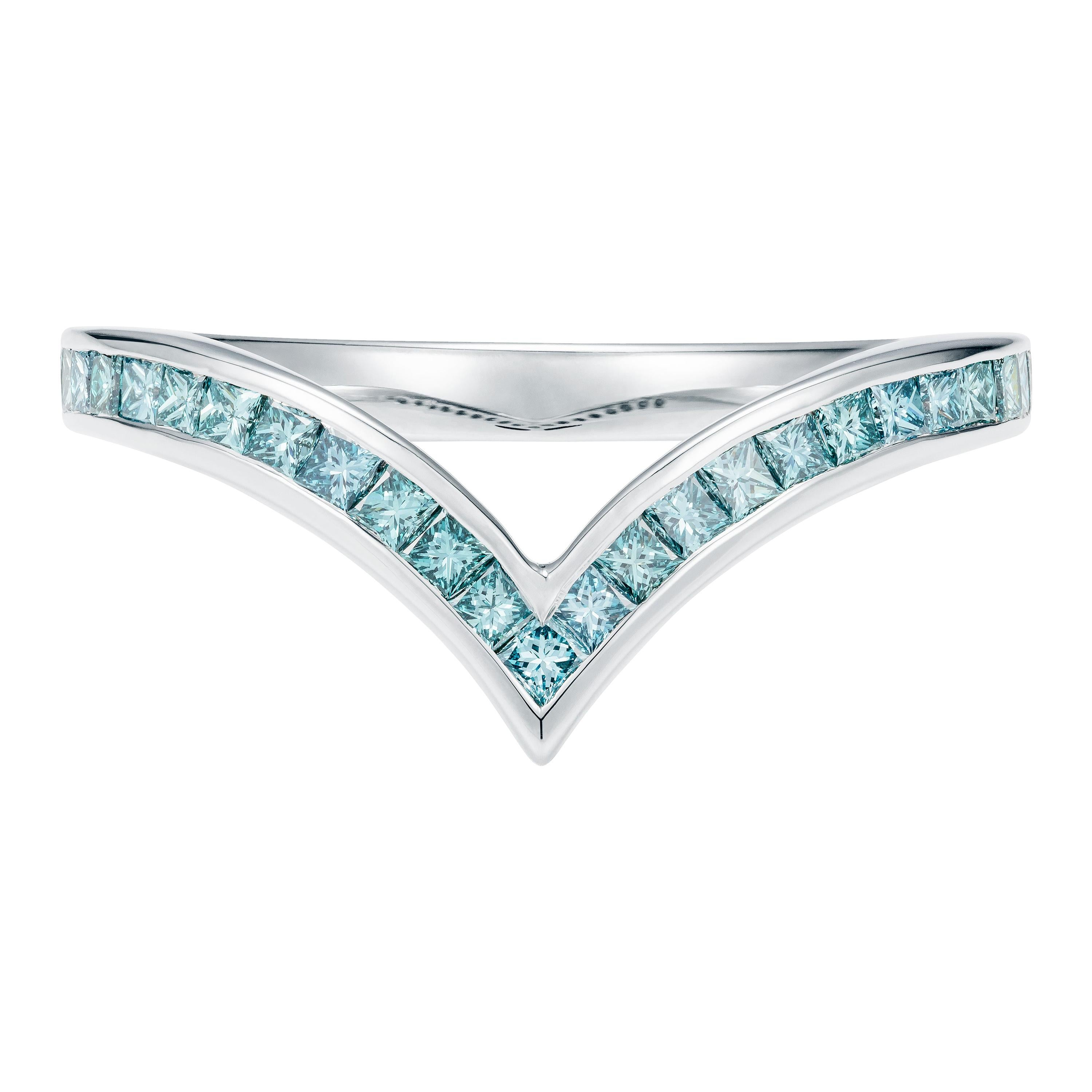 Marcel Salloum V Shaped Sky Blue Princess Cut Diamond Ring For Sale