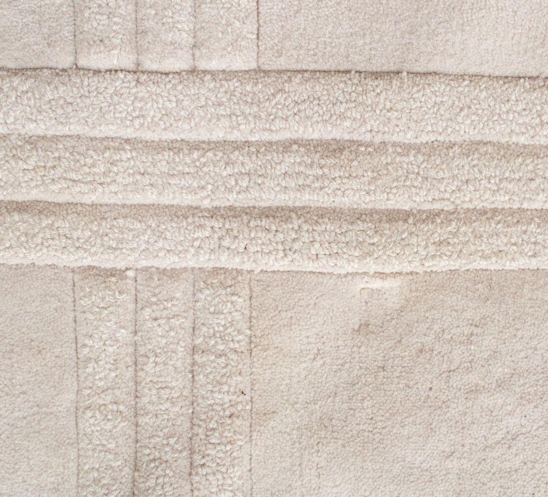 V' Soske Modern Hellgrauer Teppich, 19' x 15' (amerikanisch) im Angebot