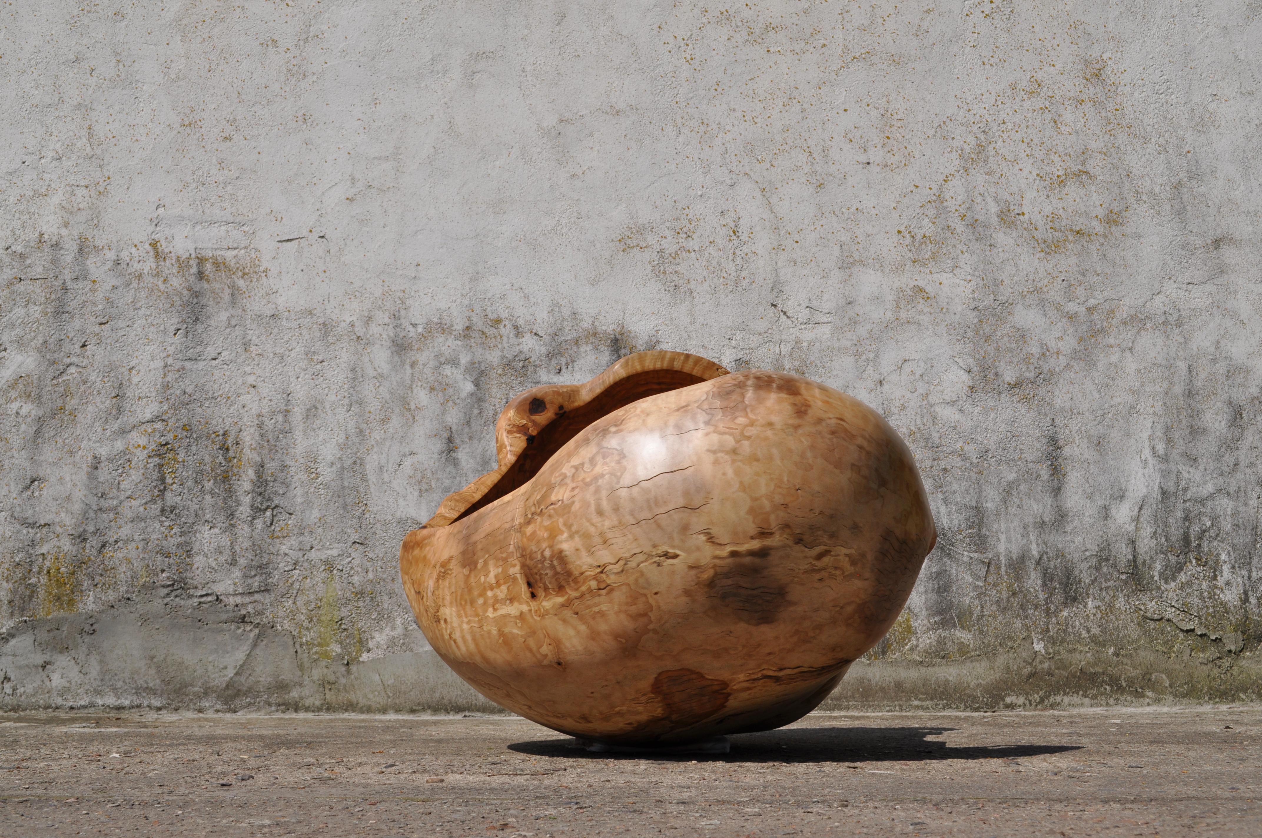 V1346 Vessel in Natural Beech Wood by Jörg Pietschmann In New Condition For Sale In Geneve, CH