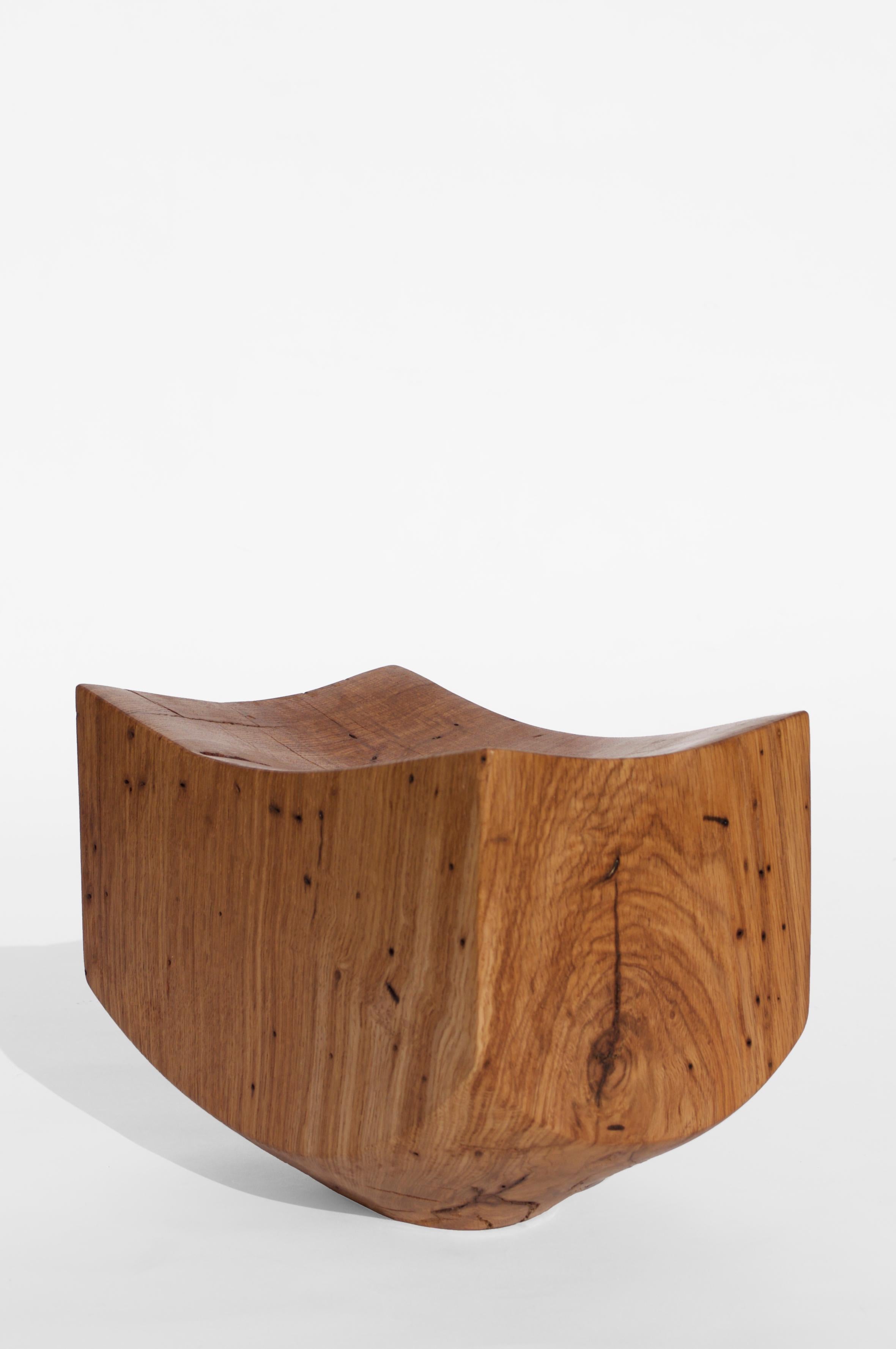 V21044 Vessel in Natural Oak Wood by Jörg Pietschmann For Sale 3