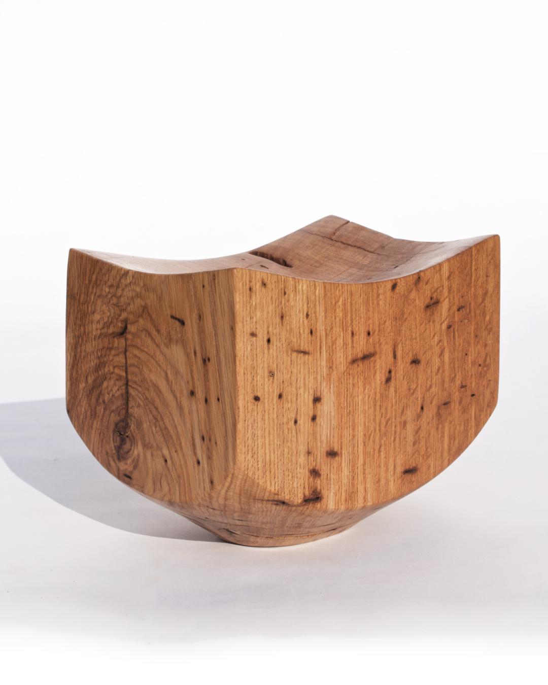 V21044 Vessel in Natural Oak Wood by Jörg Pietschmann For Sale 4