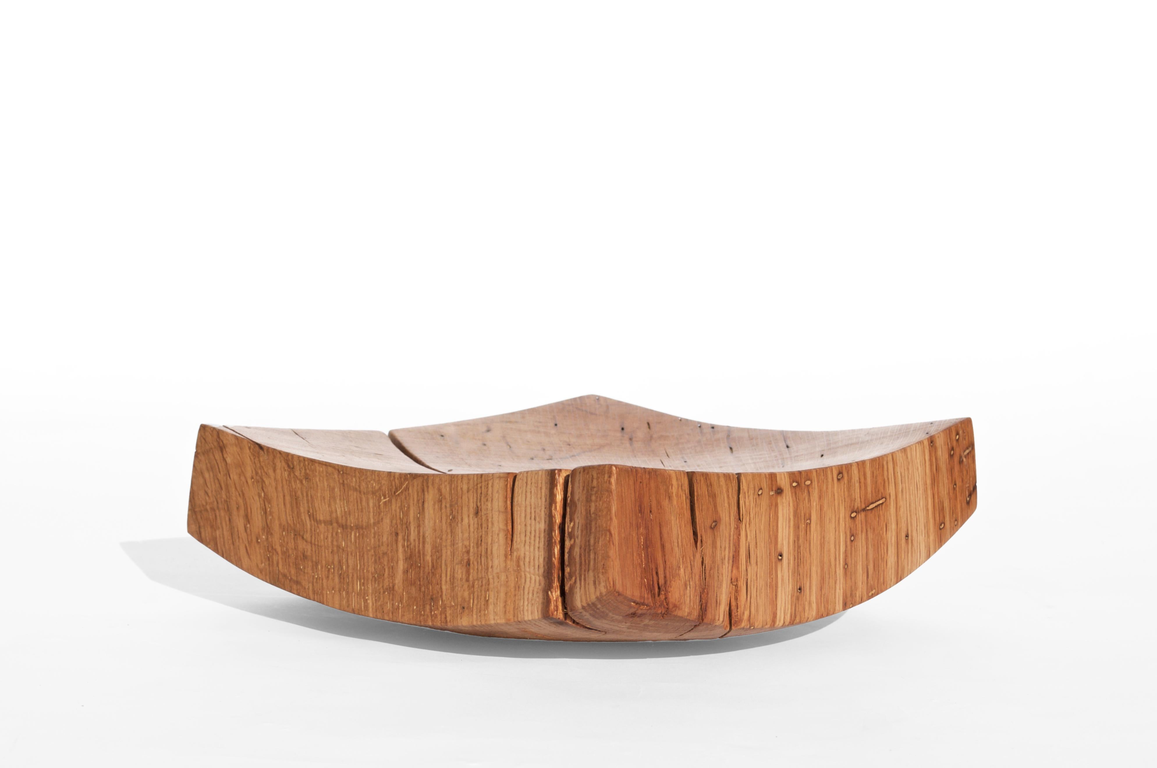 V21064 Vessel in Natural Oak Wood by Jörg Pietschmann For Sale 5