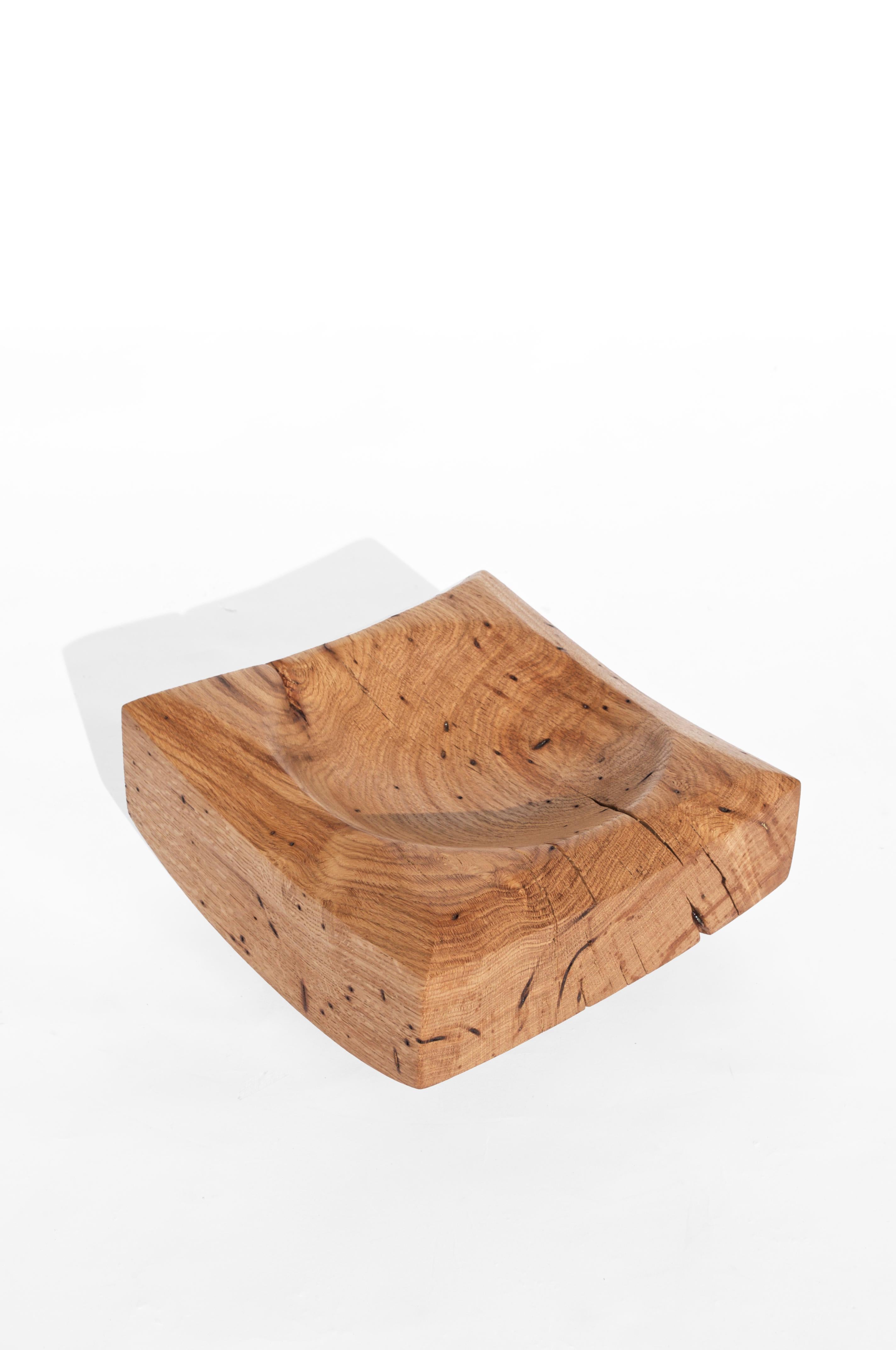 V21094 Vessel in Natural Oak Wood by Jörg Pietschmann For Sale 2