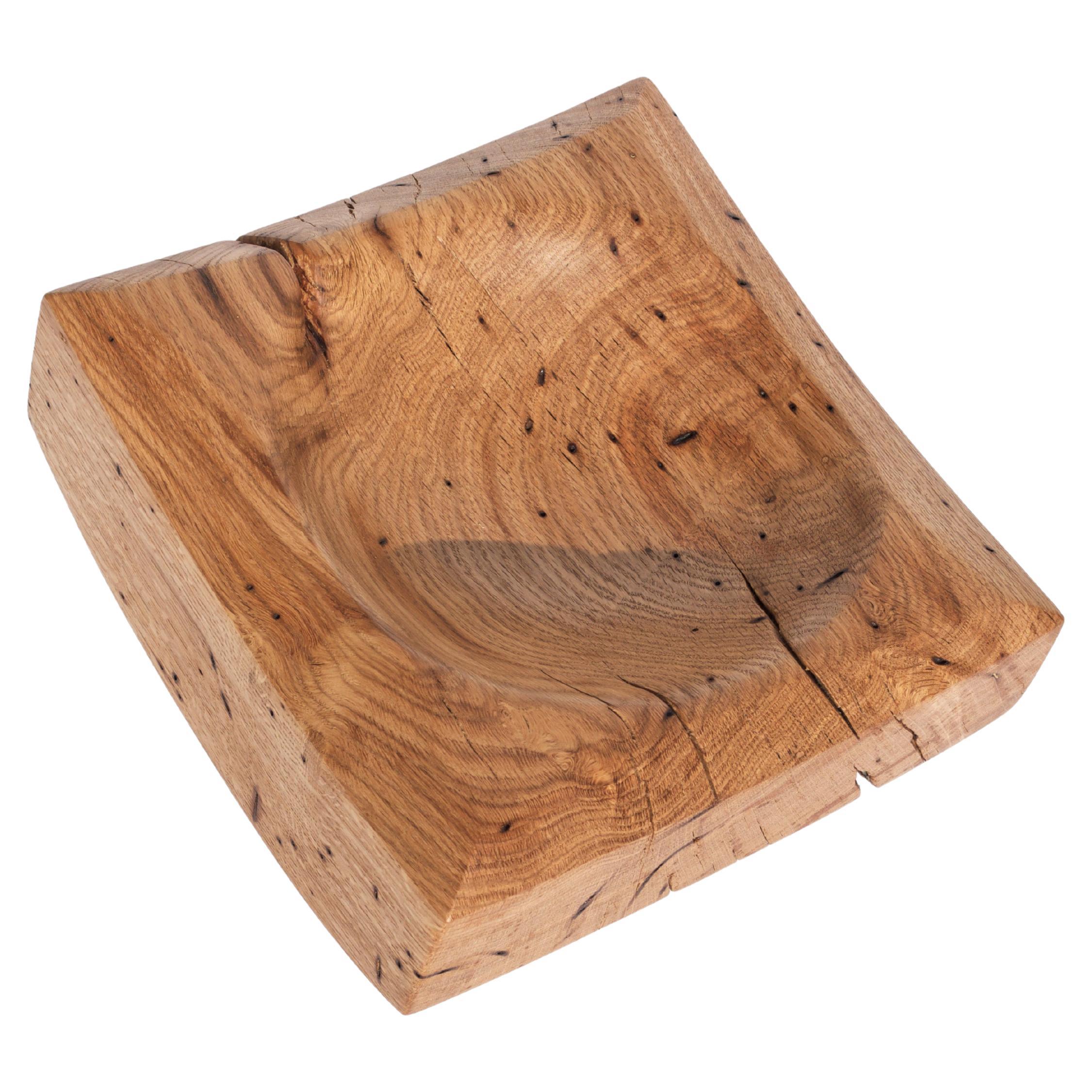 V21094 Vessel in Natural Oak Wood by Jörg Pietschmann