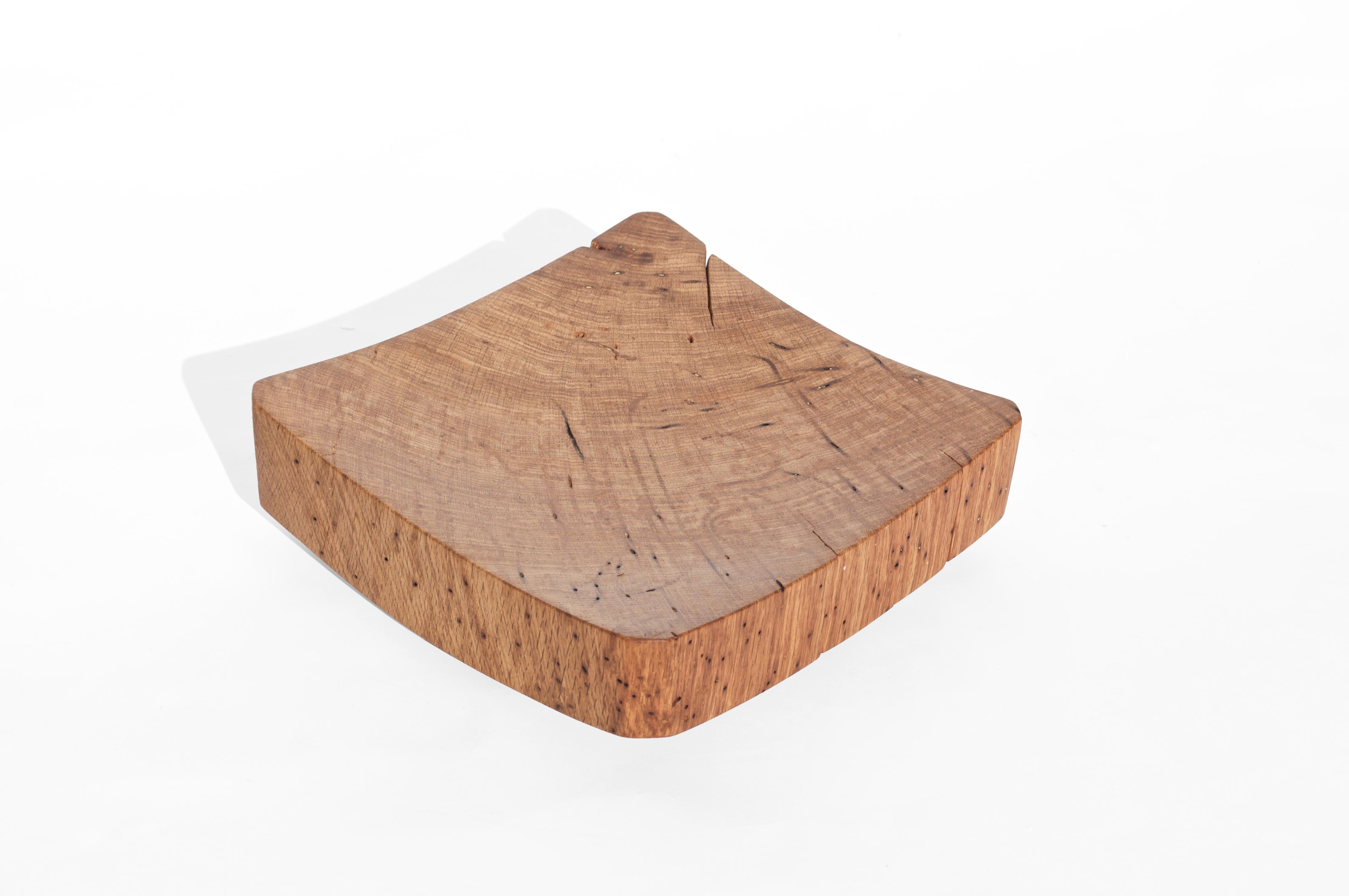 V21104 Vessel in Natural Oak Wood by Jörg Pietschmann In New Condition For Sale In Geneve, CH