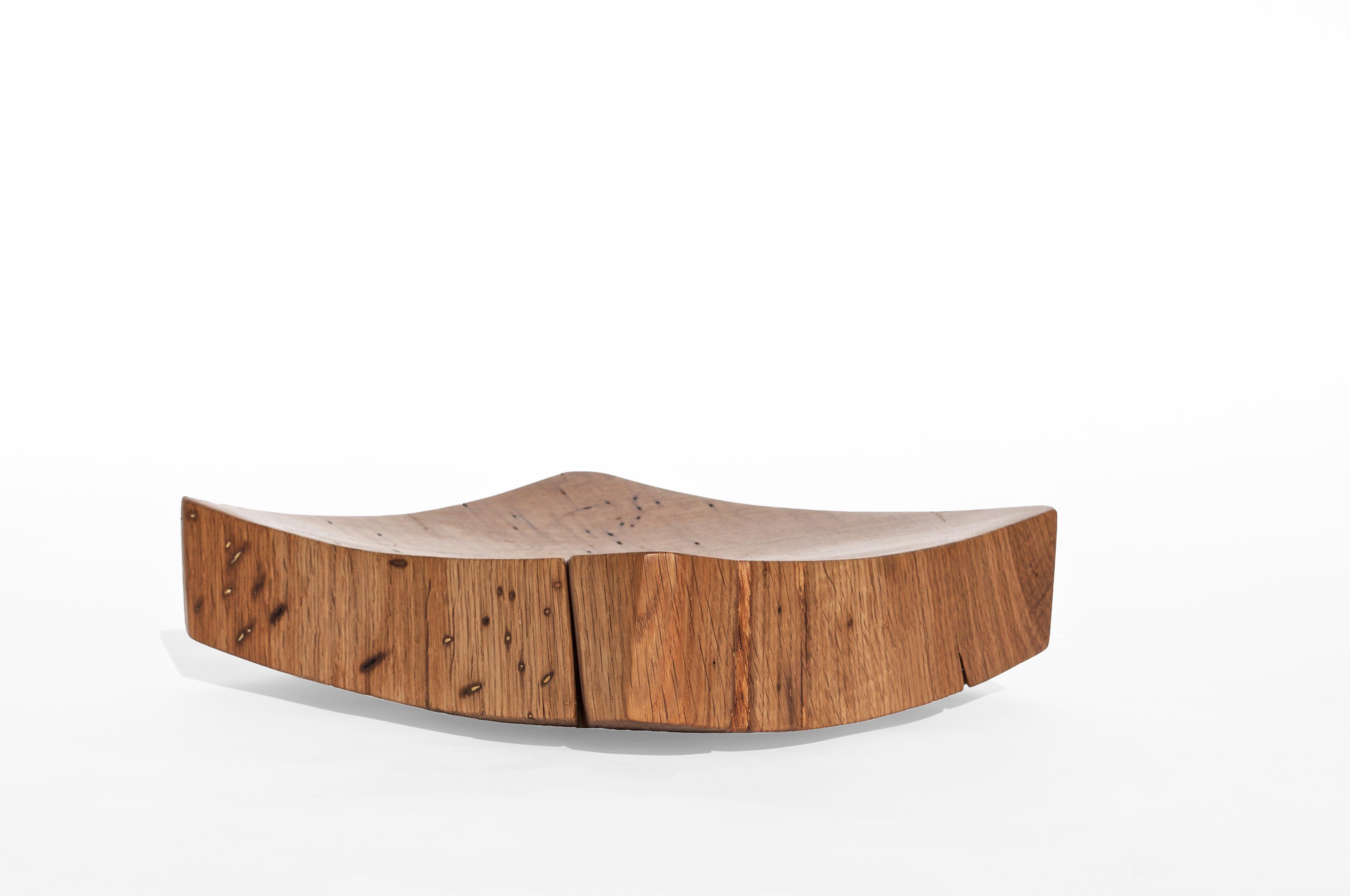 V21104 Vessel in Natural Oak Wood by Jörg Pietschmann For Sale 2