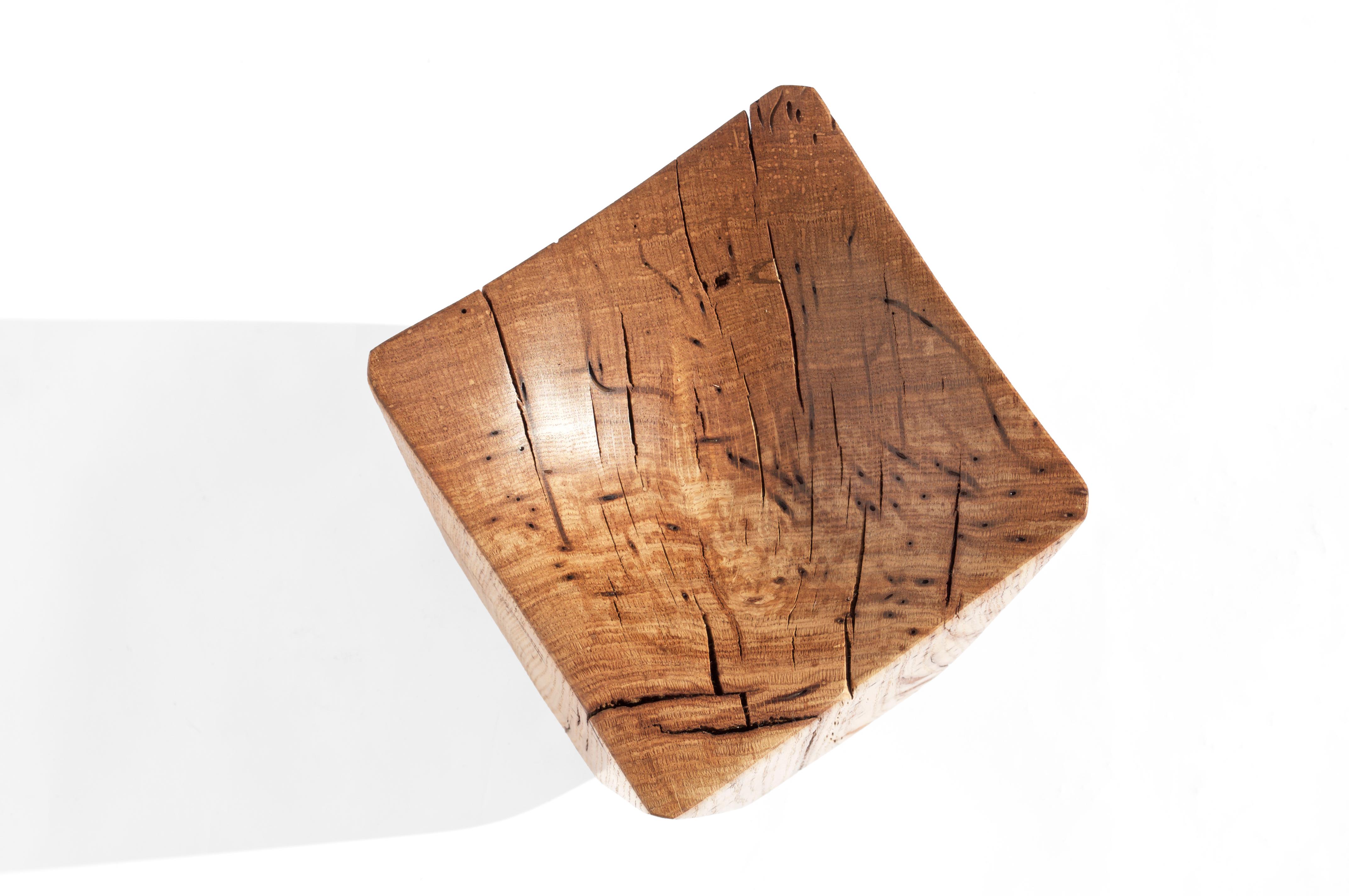 V21124 Vessel in Natural Oak Wood by Jörg Pietschmann For Sale 2