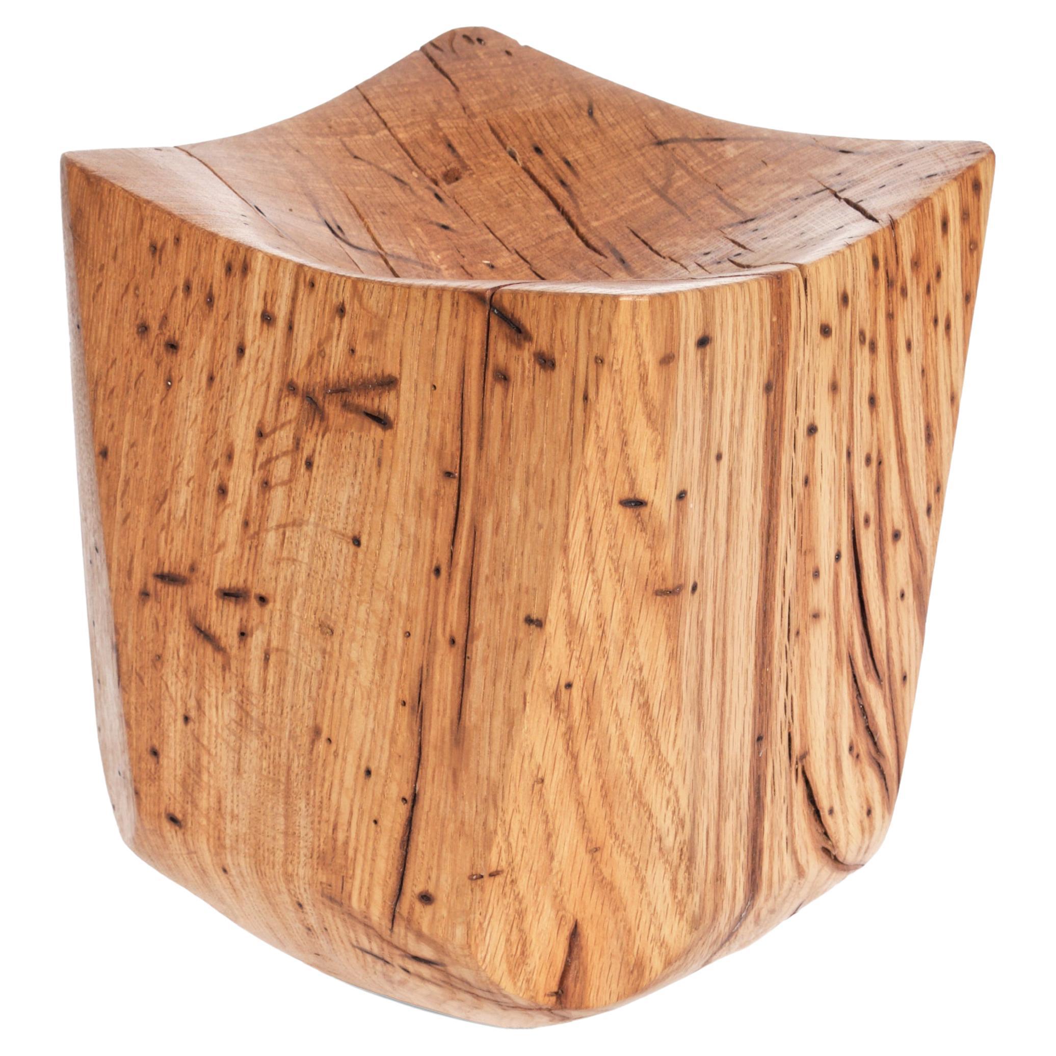 V21124 Vessel in Natural Oak Wood by Jörg Pietschmann