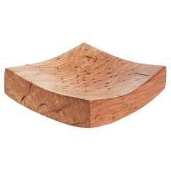 V21134 Vessel in Natural Oak Wood by Jörg Pietschmann
