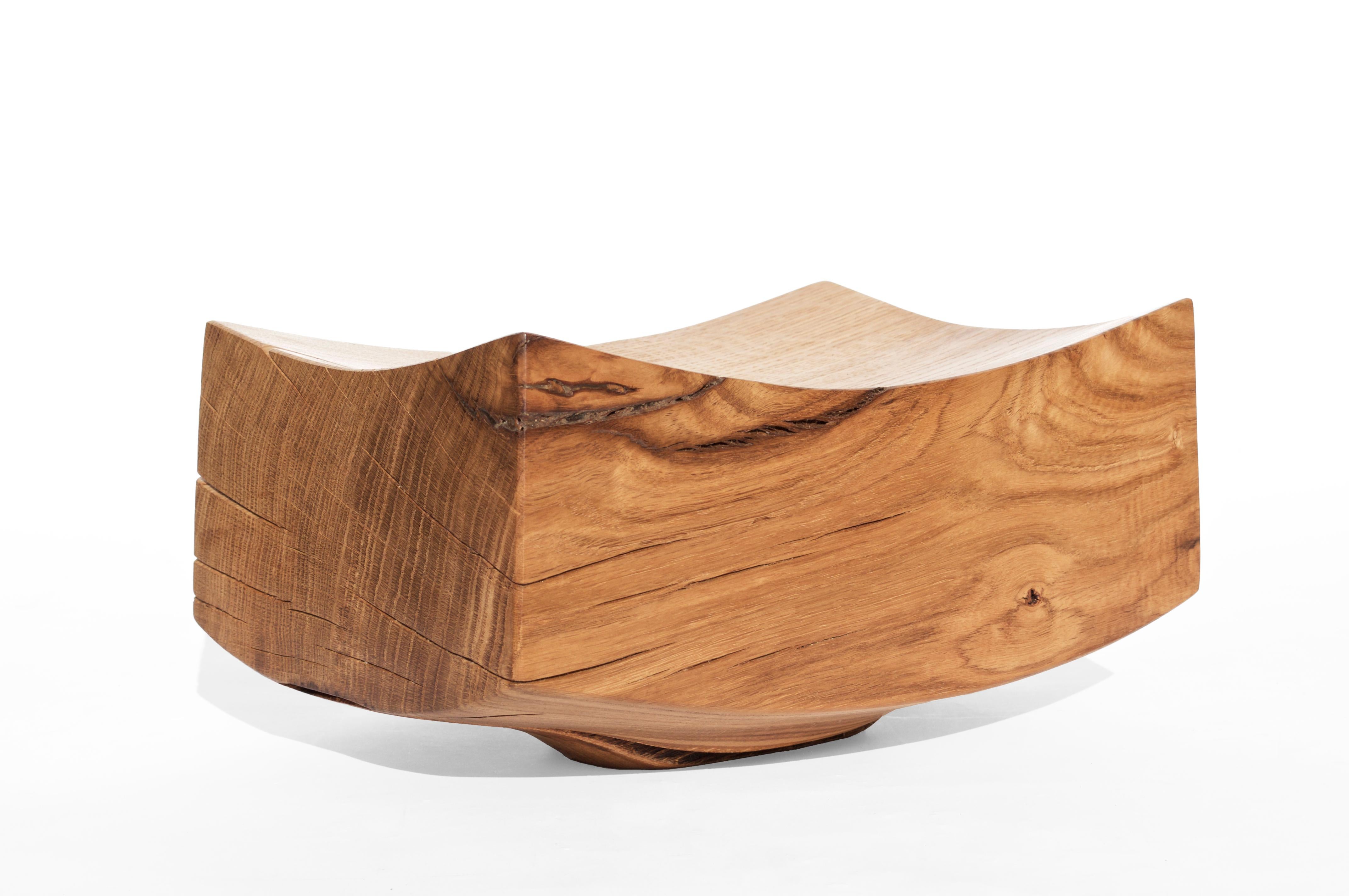 V21144 Vessel in Natural Oak Wood by Jörg Pietschmann For Sale 2