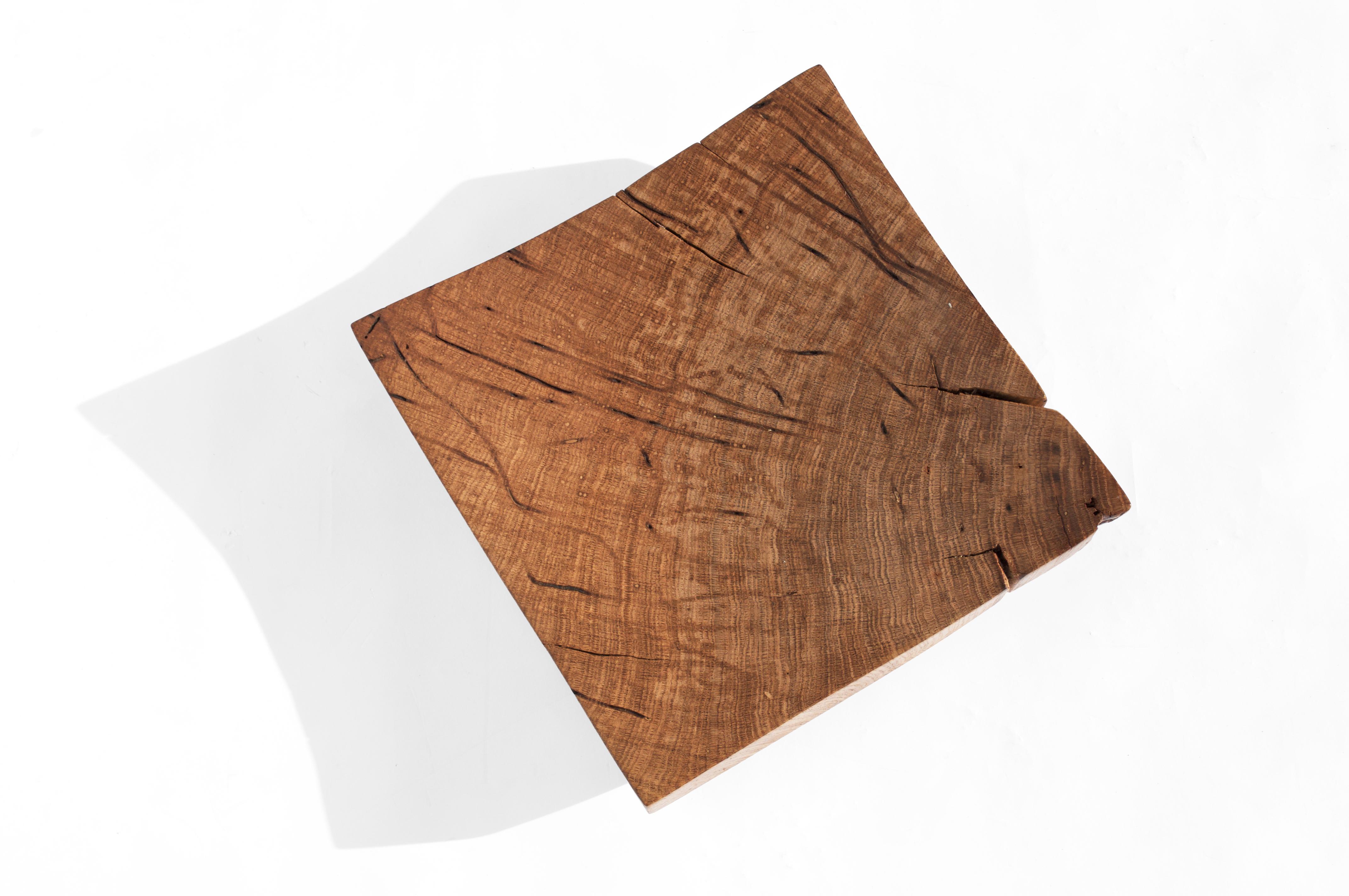 V21164 Recipiente de madera de roble natural by Jörg Pietschmann en Nuevo estado para la venta en Geneve, CH