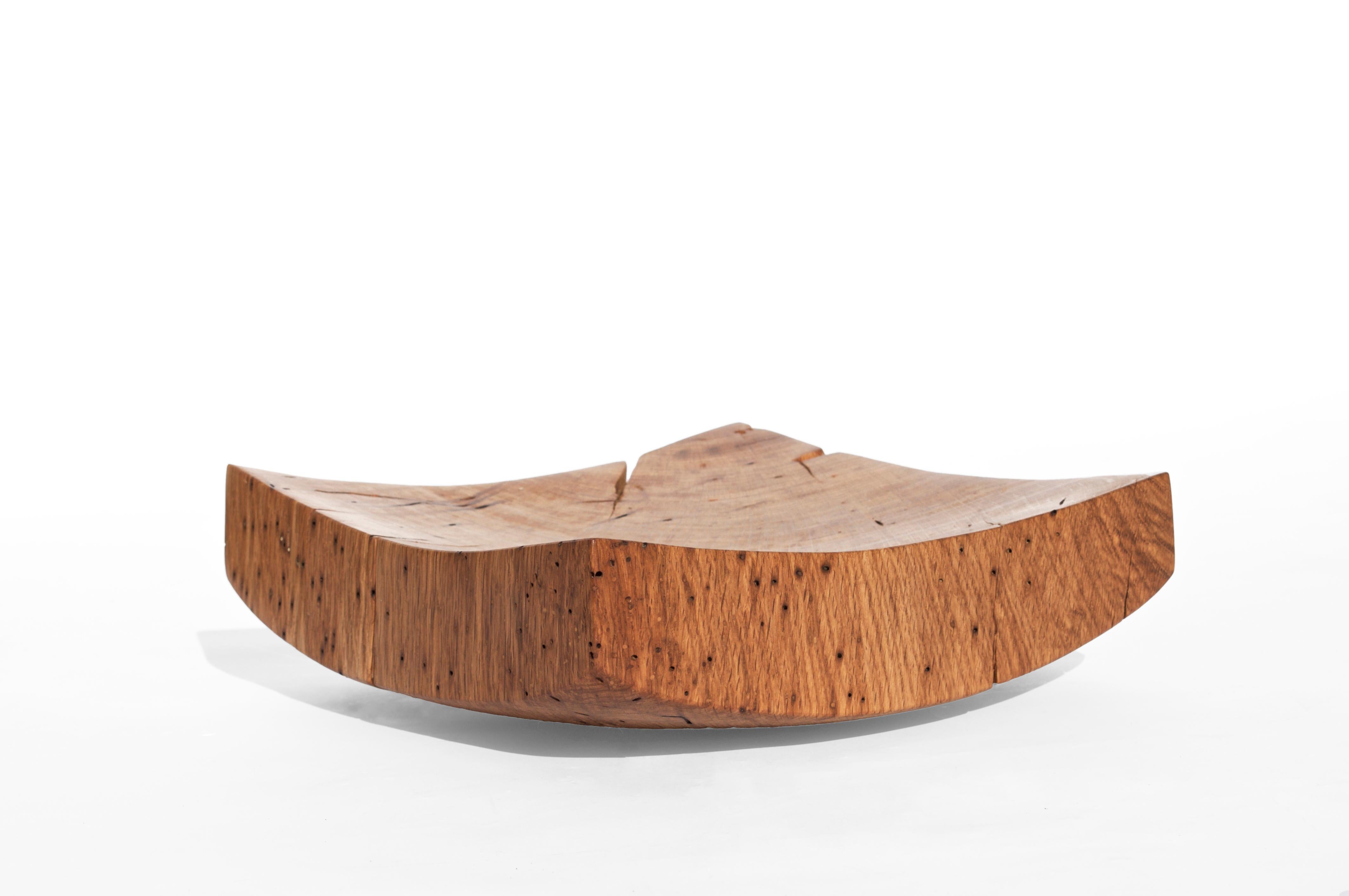 V21164 Recipiente de madera de roble natural by Jörg Pietschmann Siglo XXI y contemporáneo en venta