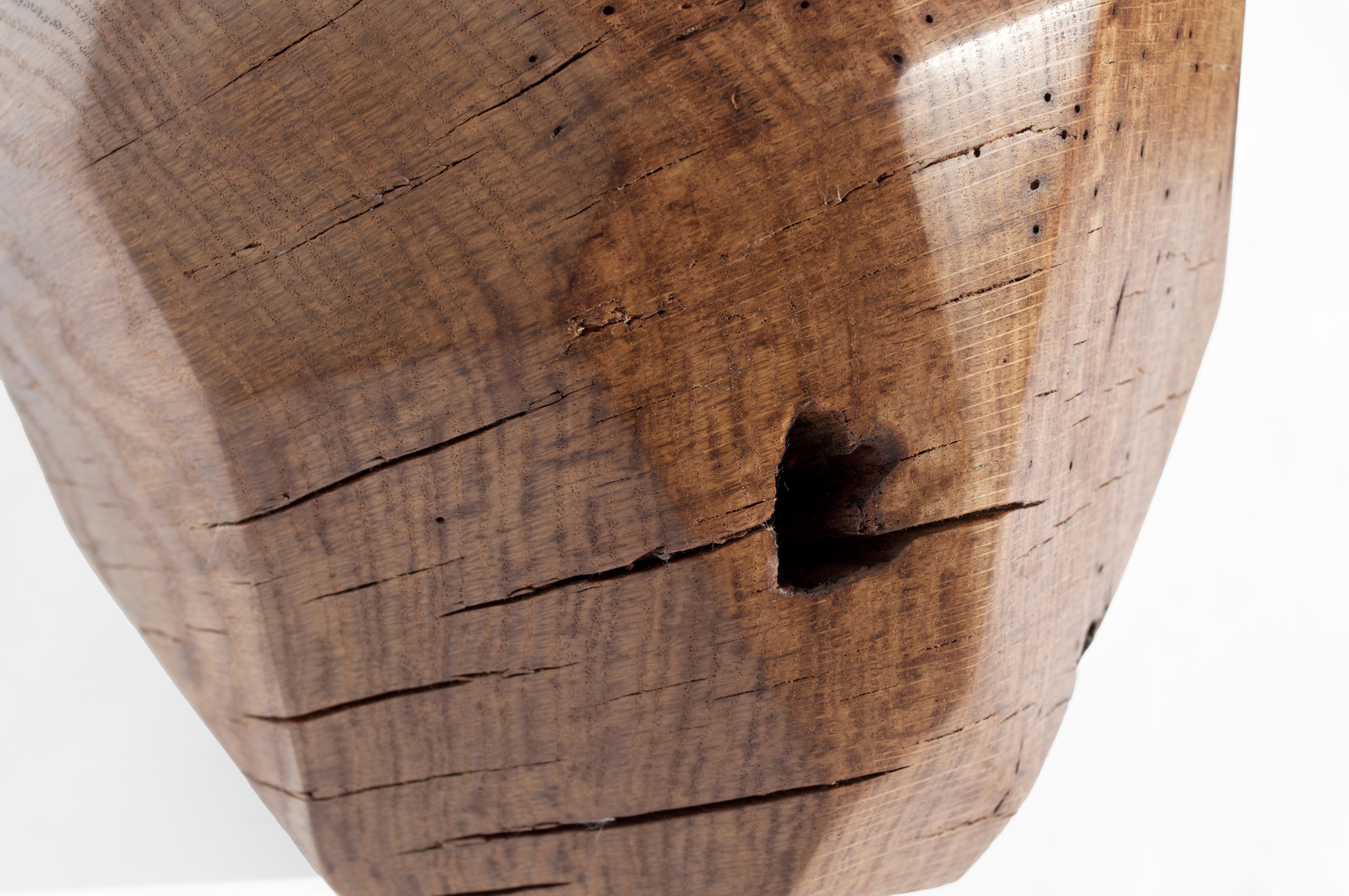 V21194 Vessel in Natural Oak Wood by Jörg Pietschmann In New Condition For Sale In Geneve, CH