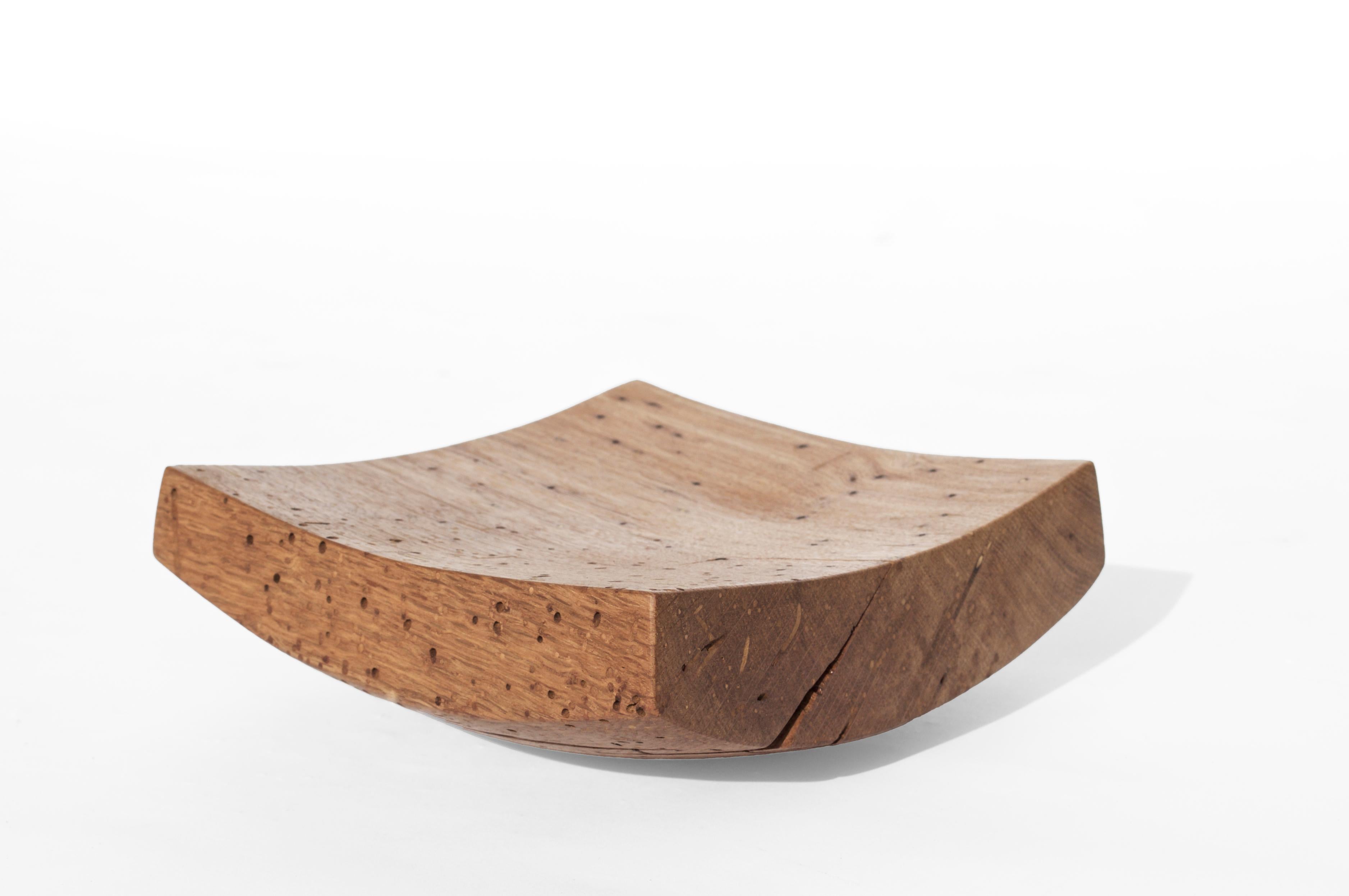 Contemporary V21214 Vessel in Natural Oak Wood by Jörg Pietschmann For Sale