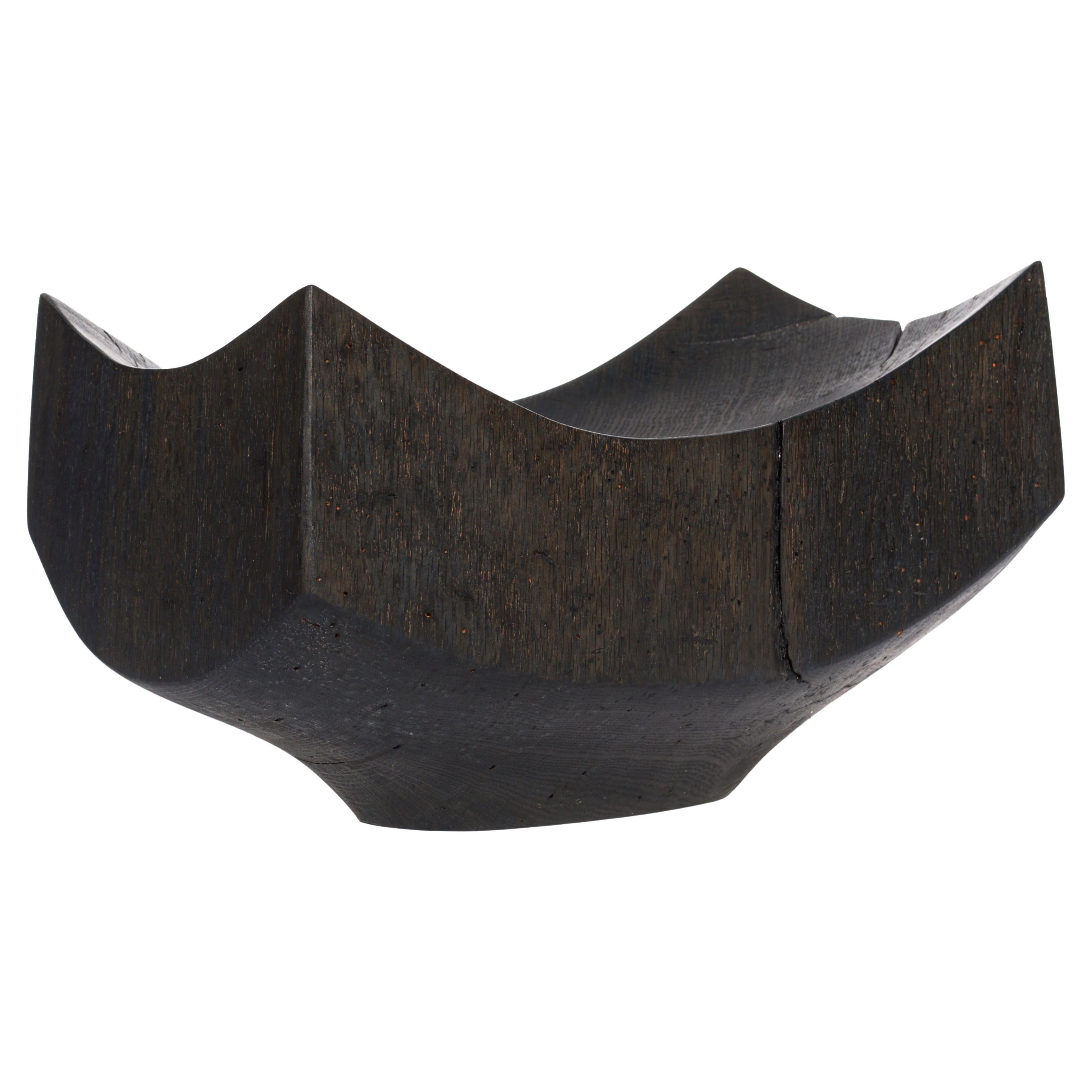 V21344 Gefäß aus oxidiertem Eichenholz von Jörg Pietschmann