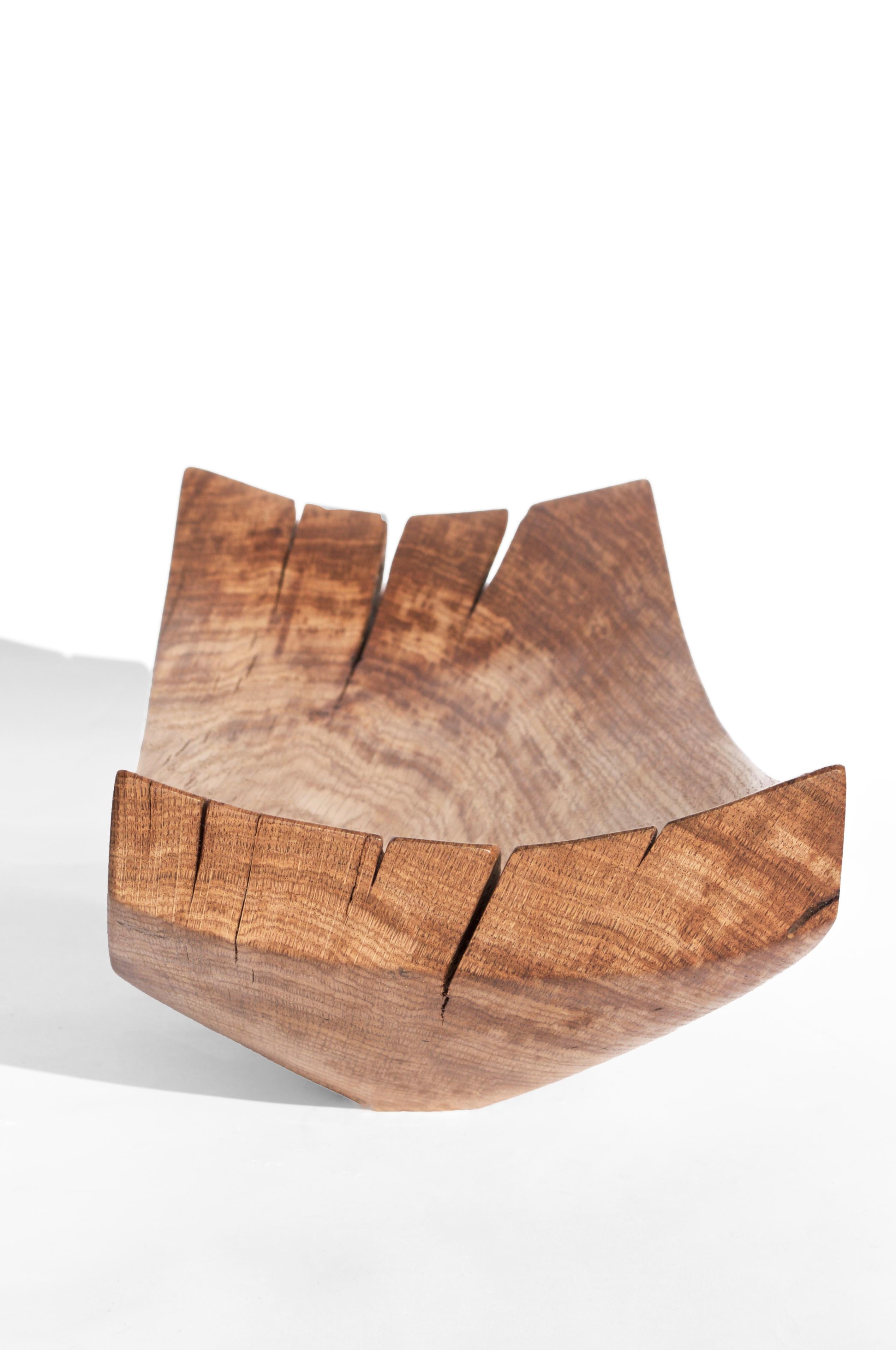V21354 Vessel in Natural Oak Wood by Jörg Pietschmann For Sale 3