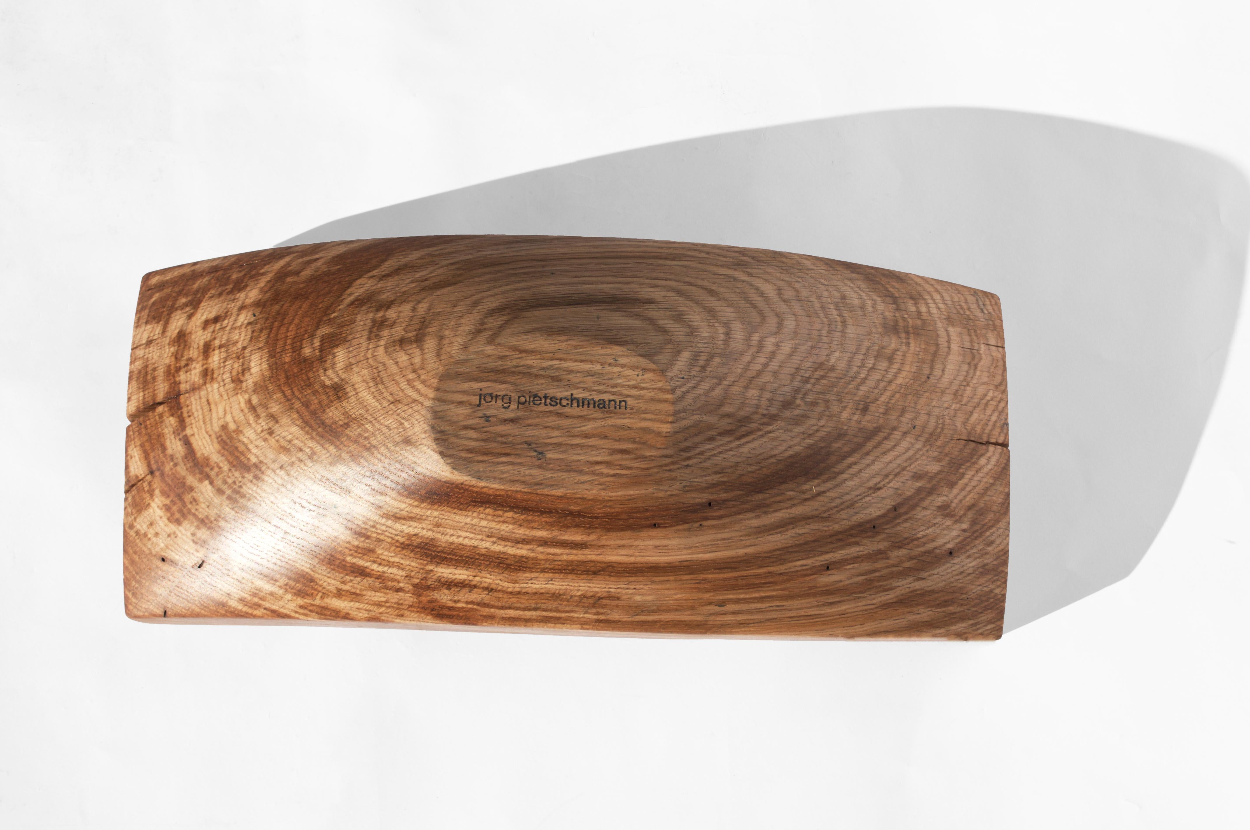 V21354 Vessel in Natural Oak Wood by Jörg Pietschmann For Sale 8