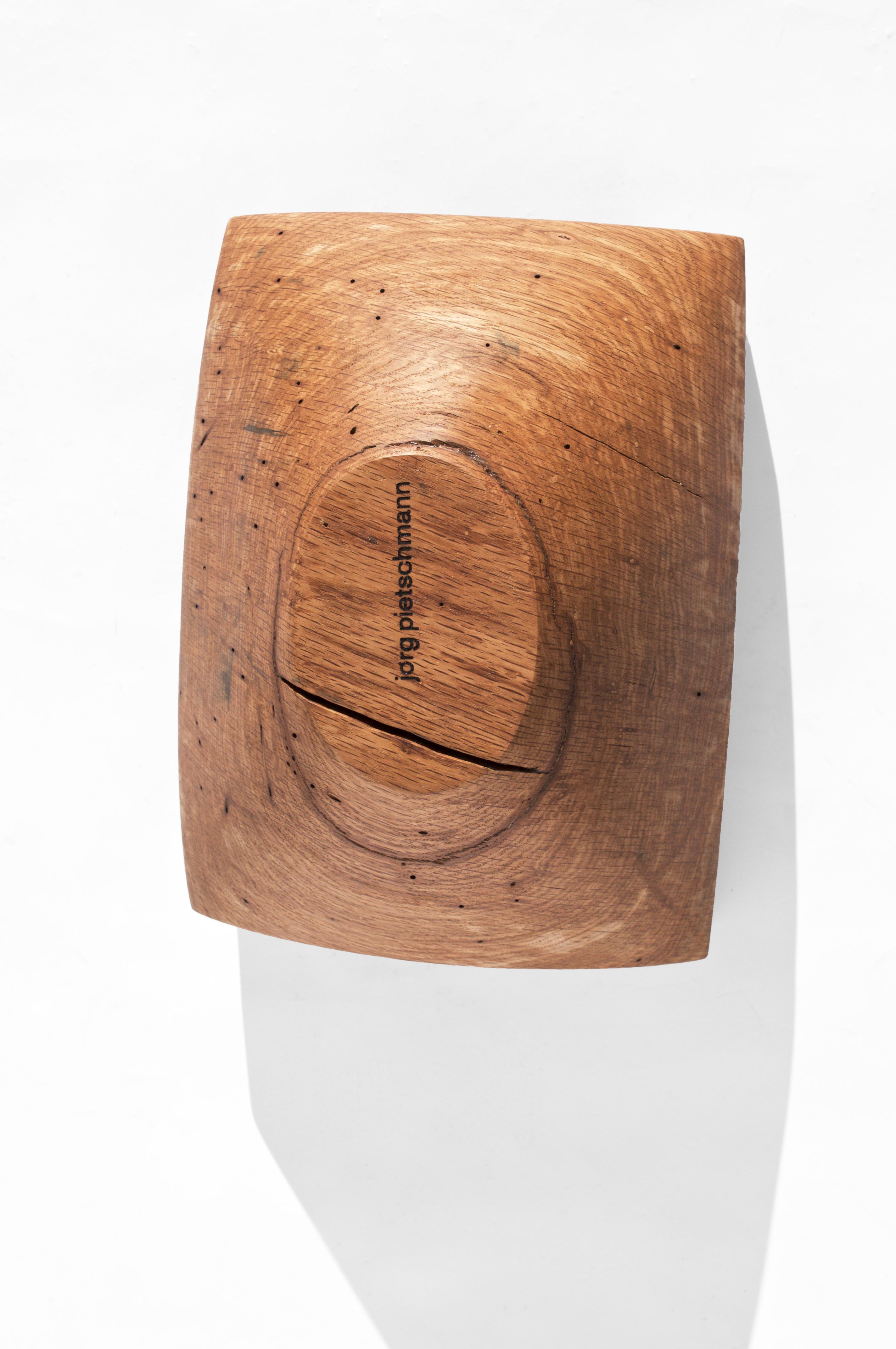 German V21364 Vessel in Natural Oak Wood by Jörg Pietschmann For Sale