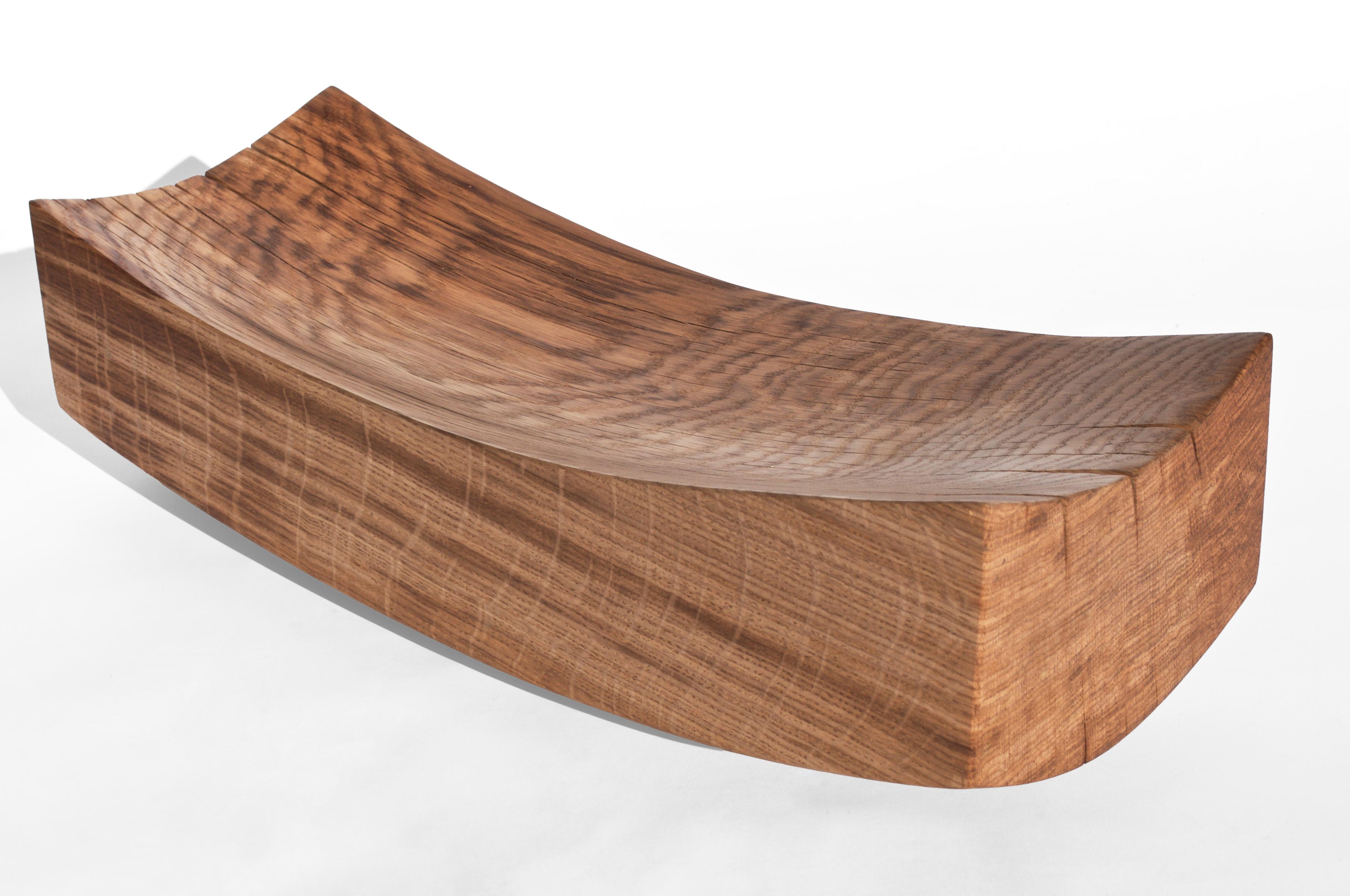 V21394 Vessel in Natural Oak Wood by Jörg Pietschmann
Dimensions: D 19 x W 53 x H 16,5 cm.
Materials: Oak wood.

In Pietschmann’s sculptures, trees that for centuries were part of a landscape and founded in primordial forces tell stories inscribed