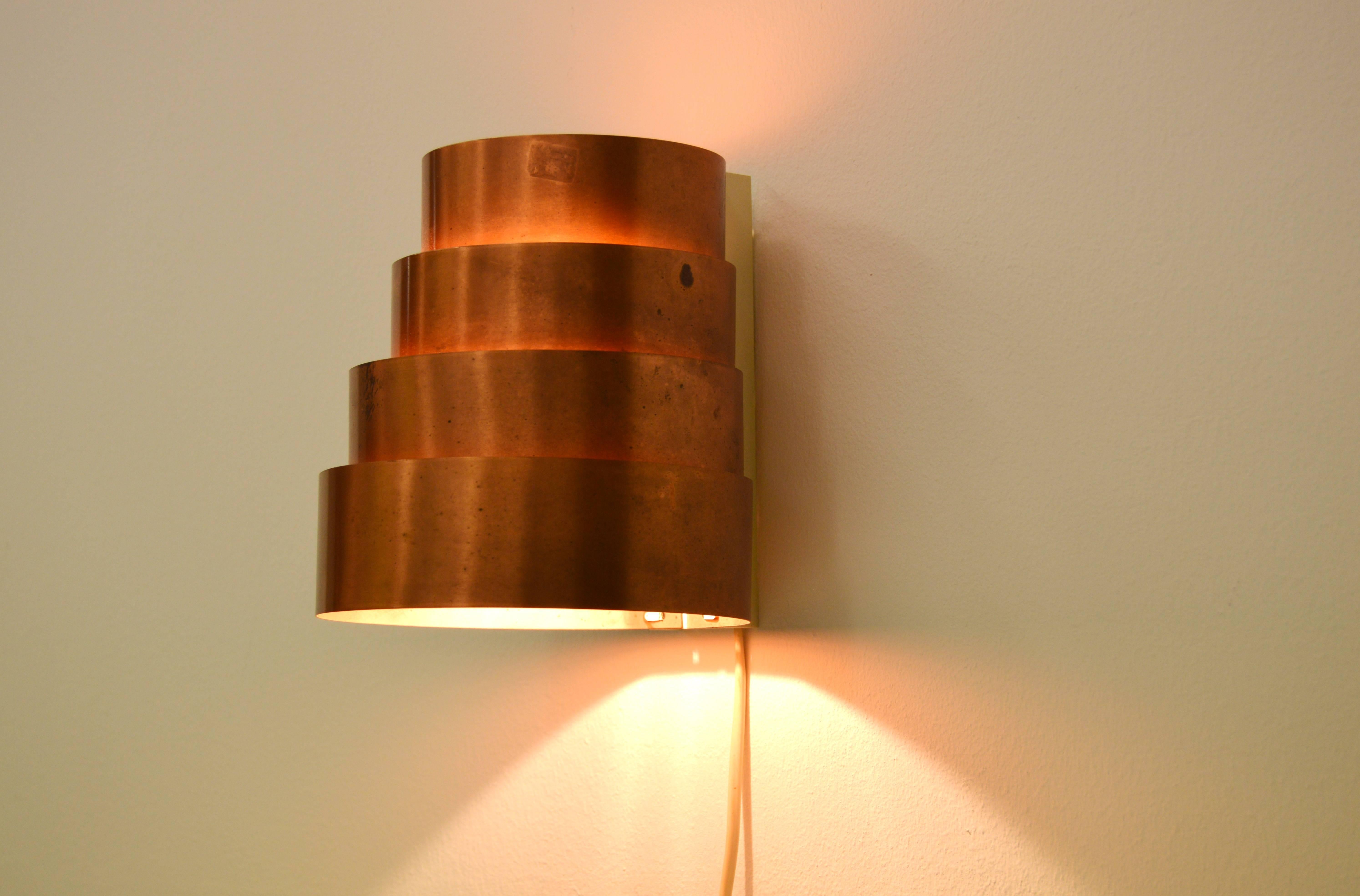 Scandinavian Modern V312 Hans-Agne Jakobson Wall Lamp For Sale