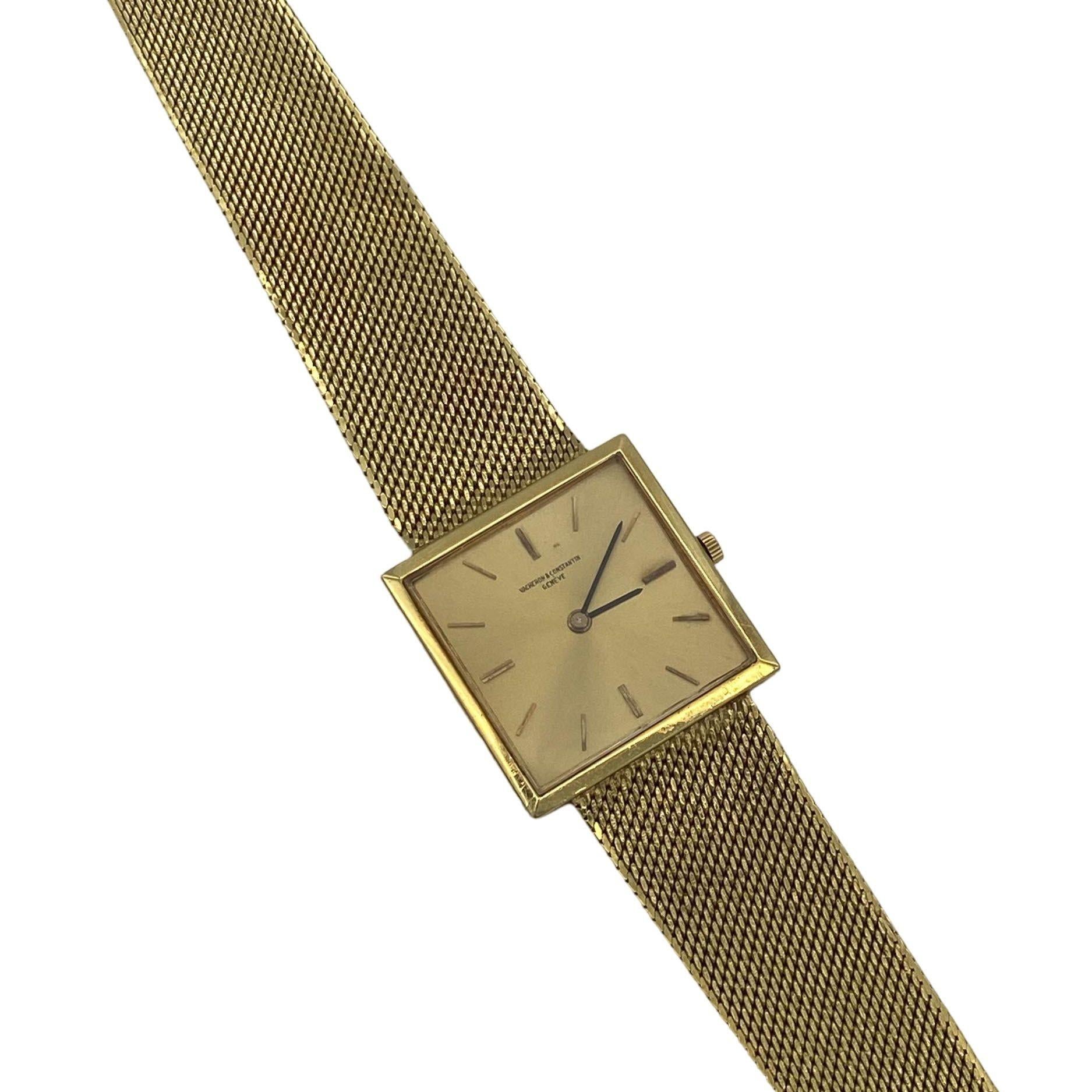 Original mid-century 1950 Vacheron Constantin Square in solid 18K 0.750 gold watch with 18k gold wrist band.

SIGNED 