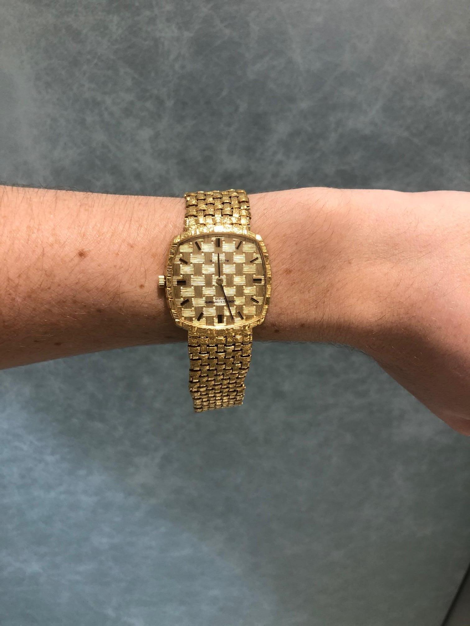 Vacheron Constantin 18 Karat Yellow Gold Basket Weave Watch In Good Condition In Dallas, TX