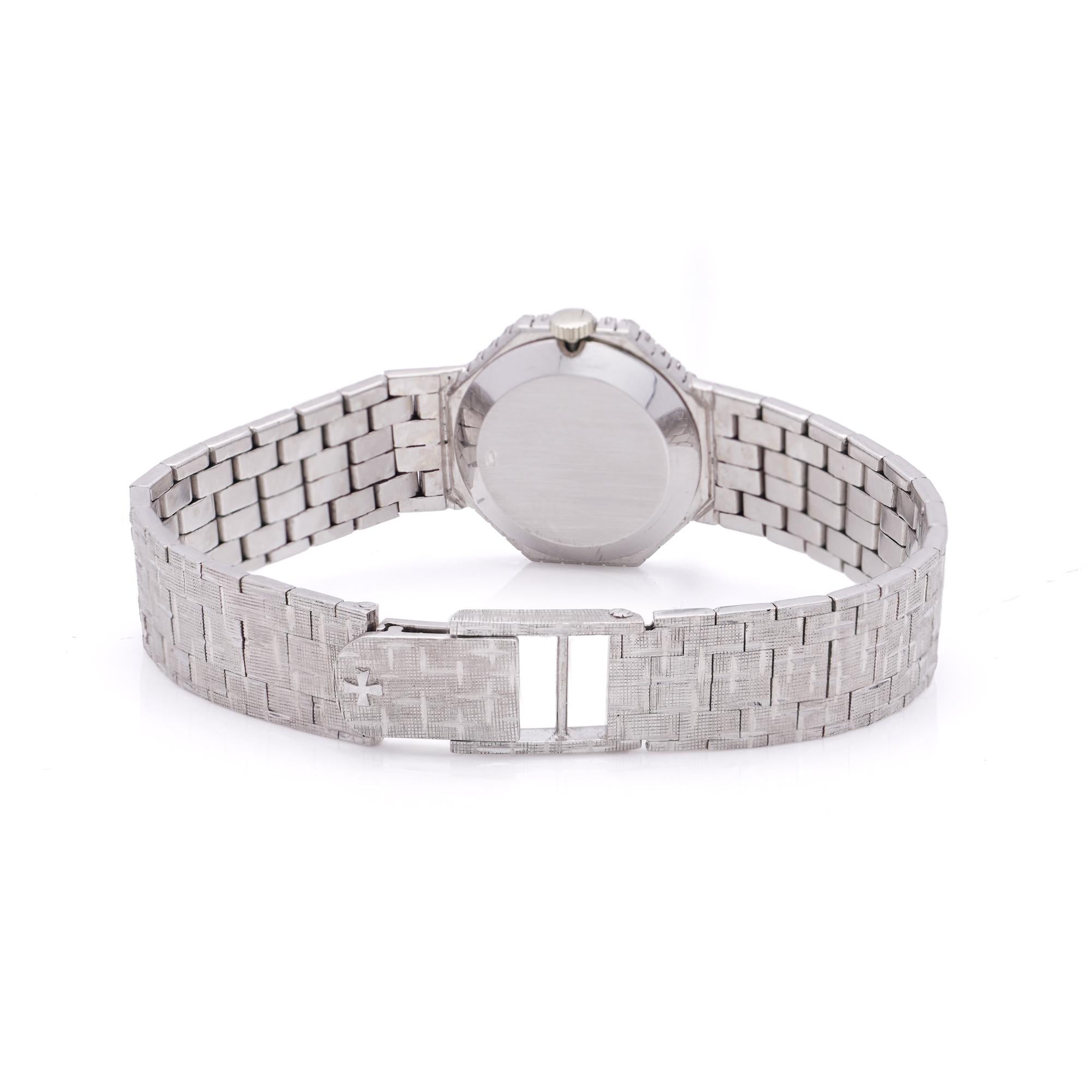 Vacheron & Constantin 18kt Weißgold & Diamant Achteckige Damenarmbanduhr im Angebot 1