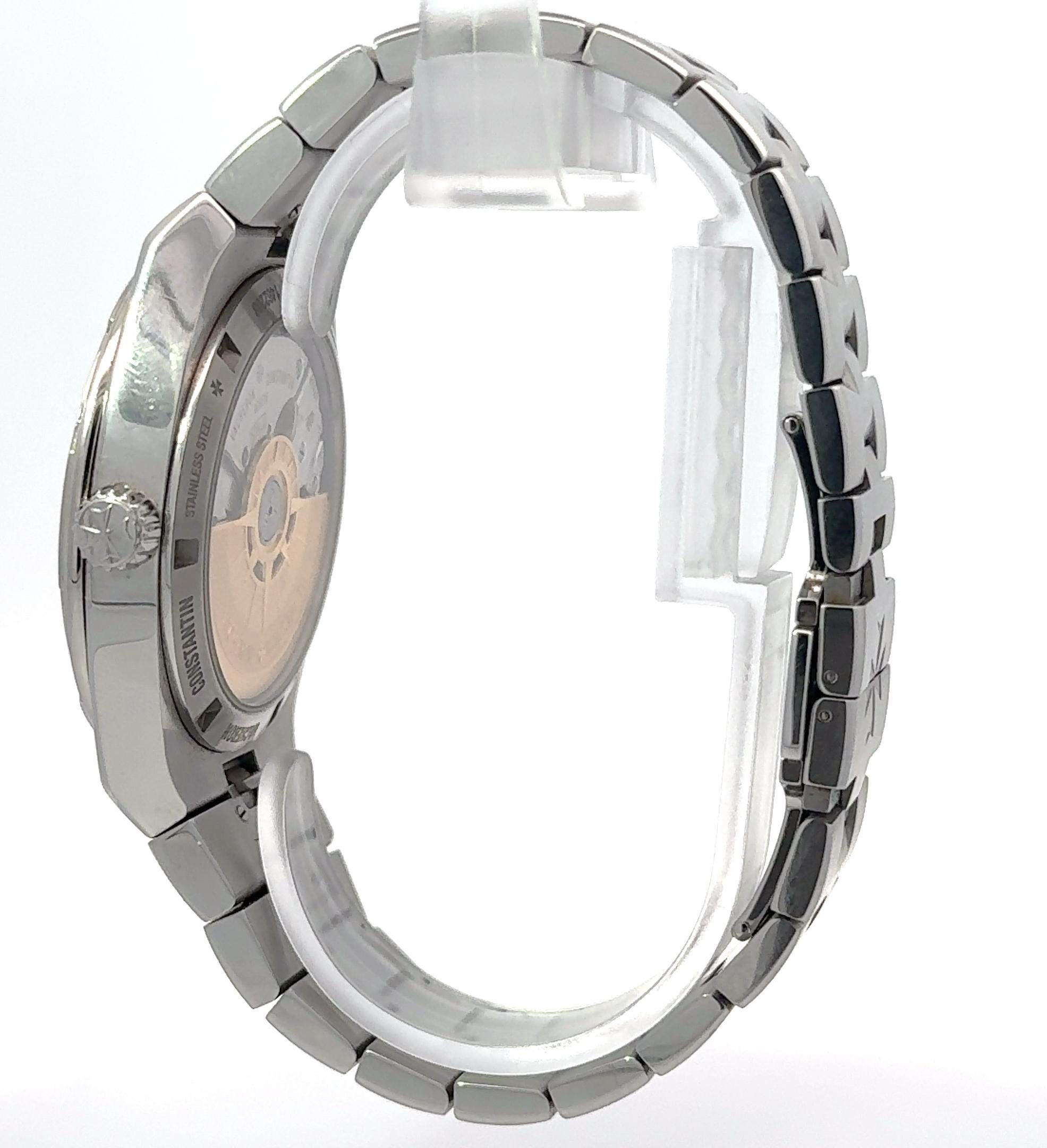 Vacheron Constantin 2020 Overseas 4500V Stainless Wrist Watch w/ Box and Papers In Good Condition For Sale In Palm Beach, FL