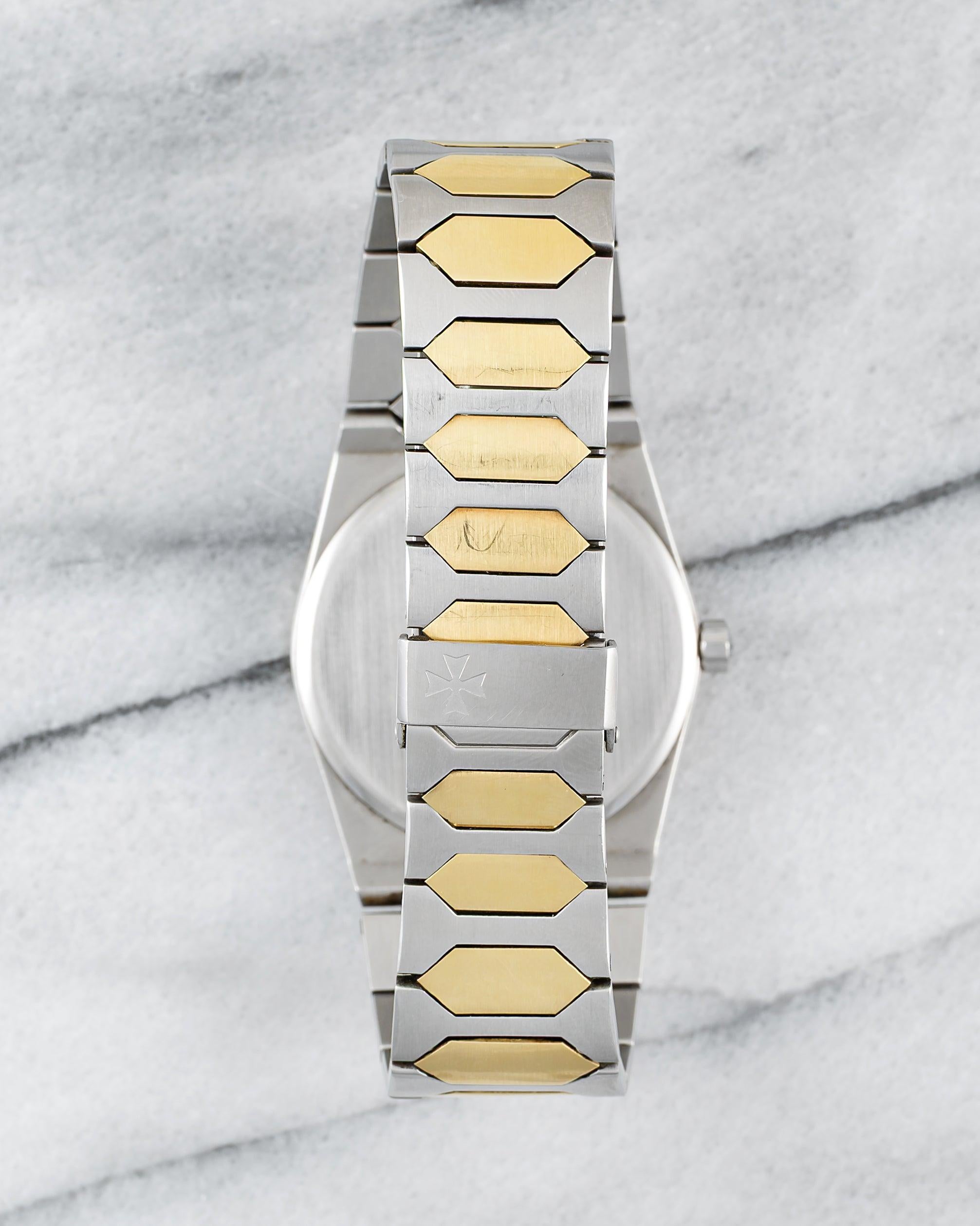 Vacheron Constantin 222 Two Tone Jumbo Uhr in Gelbgold & Edelstahl im Zustand „Gut“ im Angebot in New York, NY