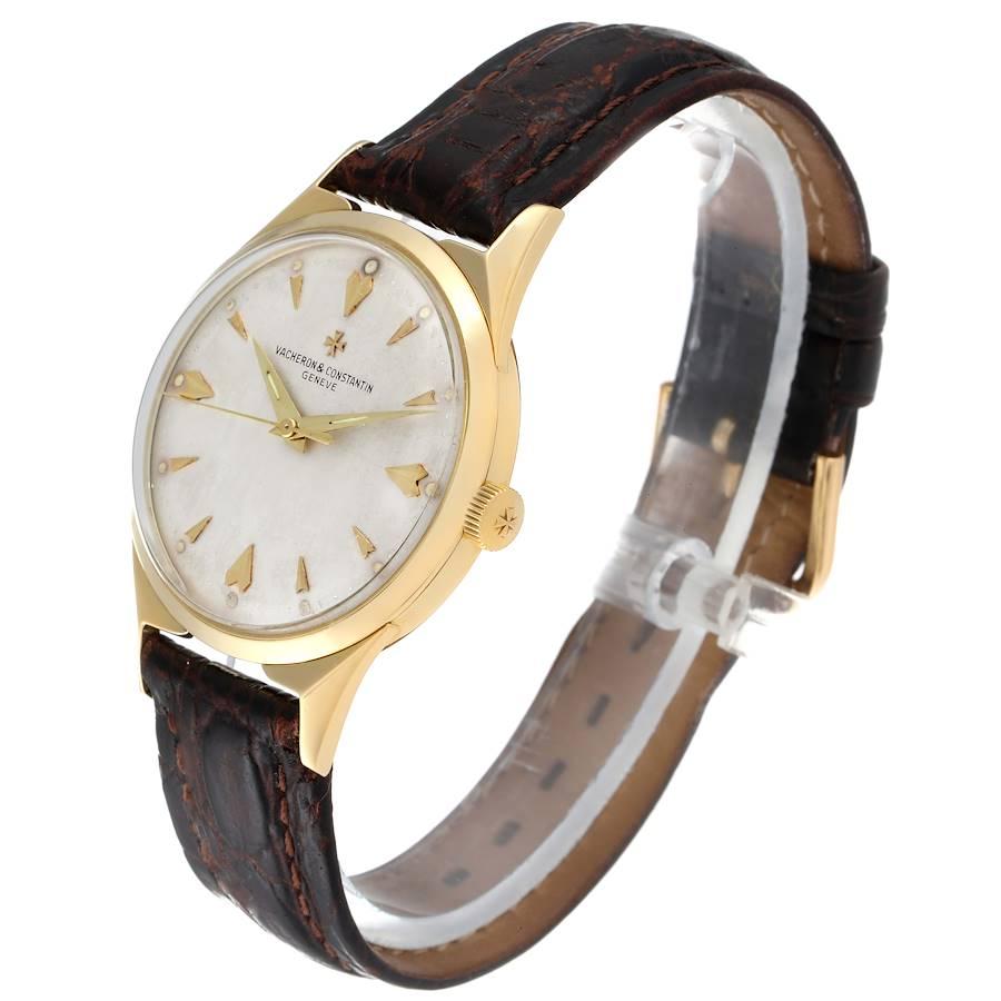 Vacheron Constantin: 18 Karat Gelbgold Silber Zifferblatt Vintage Herrenuhr im Angebot 1