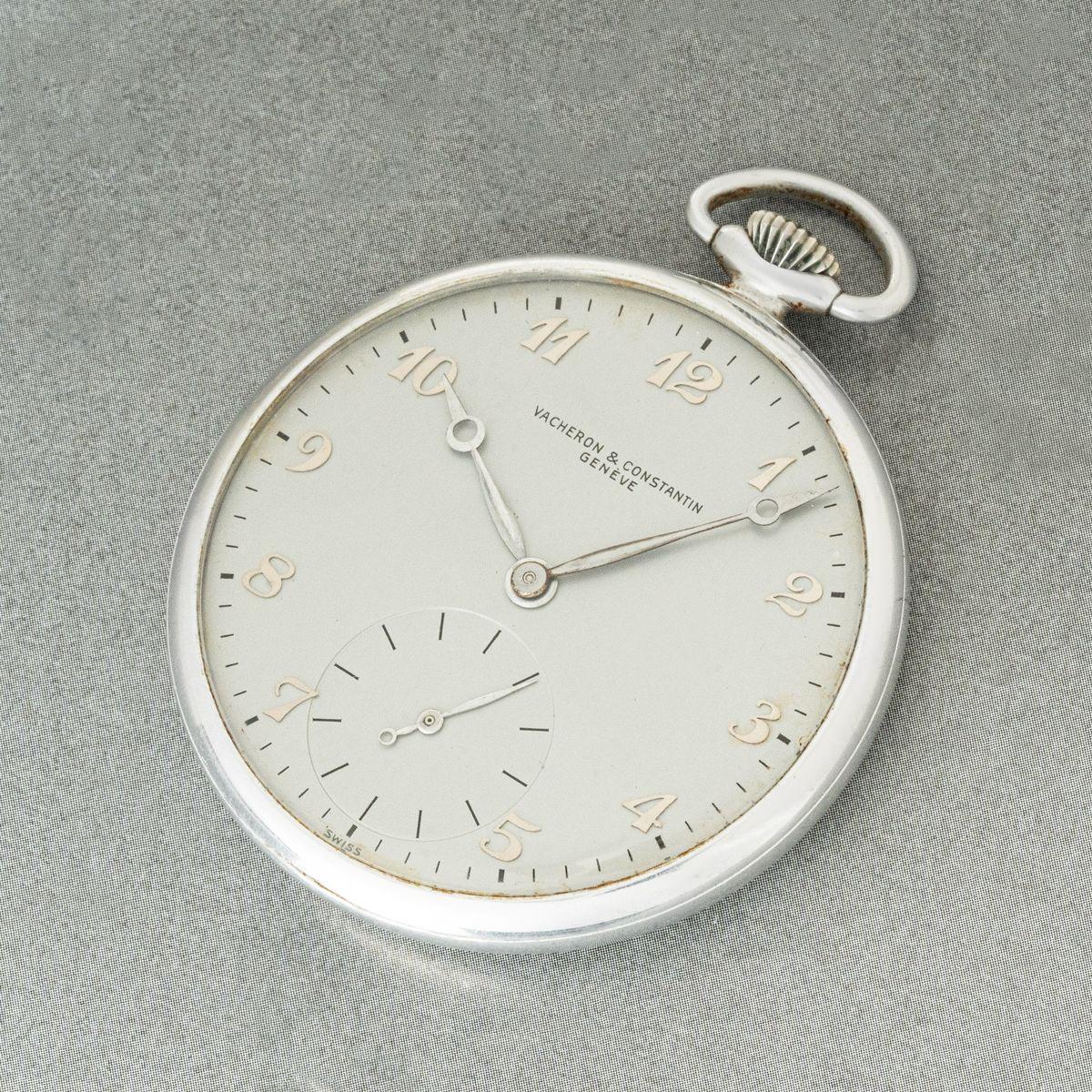 Vacheron & Constantin. A Very Rare Aluminium Presentation Pocket Watch C1953 For Sale 5