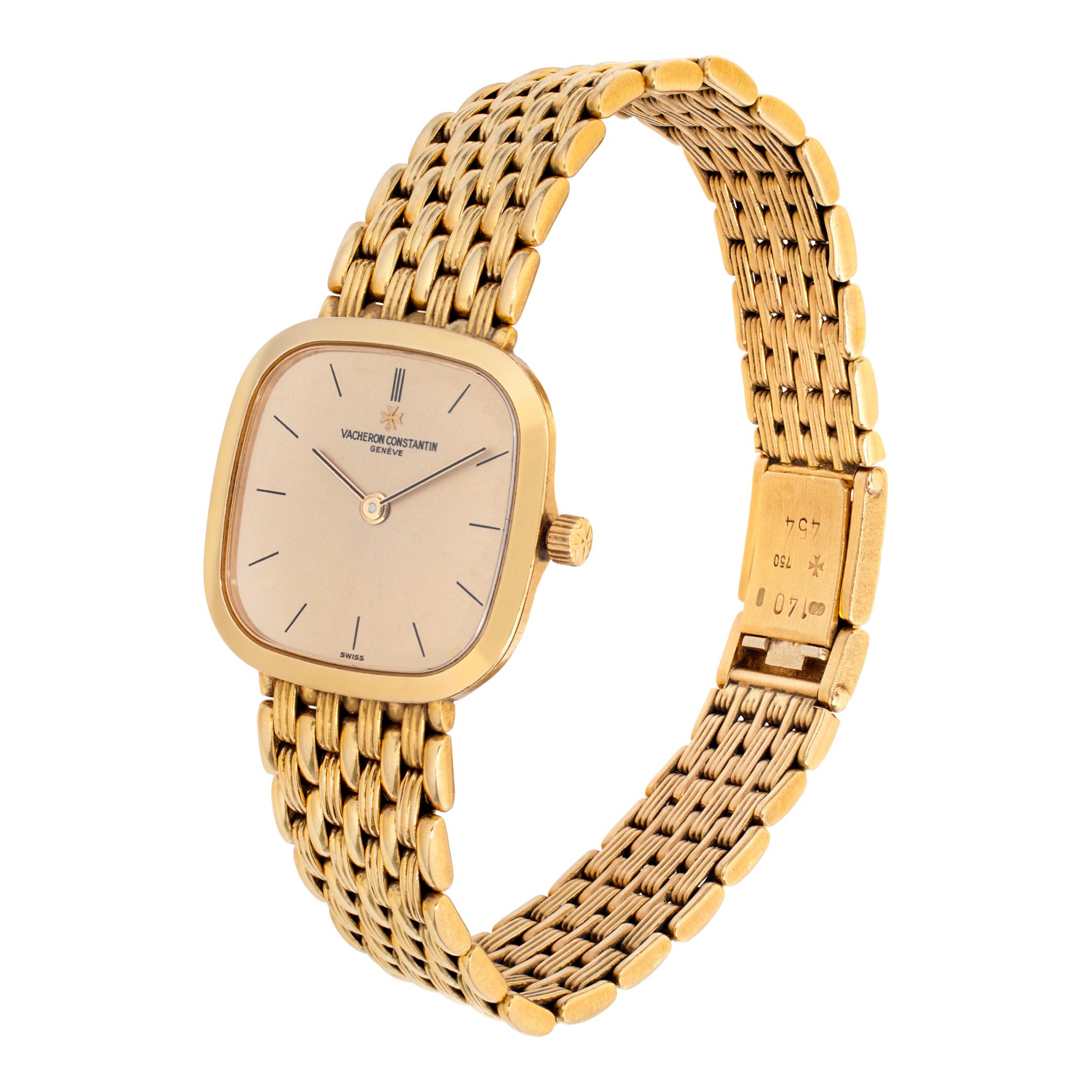 Vacheron Constantin Classic 18K yellow gold Champagne dial cocktail ladies watch. Quartz. 22 mm case size. Ref 27095. Fit for 6'' wrist. Fine Pre-owned Vacheron Constantin Watch.

 Certified preowned Dress Vacheron Constantin Classic 27095 watch is