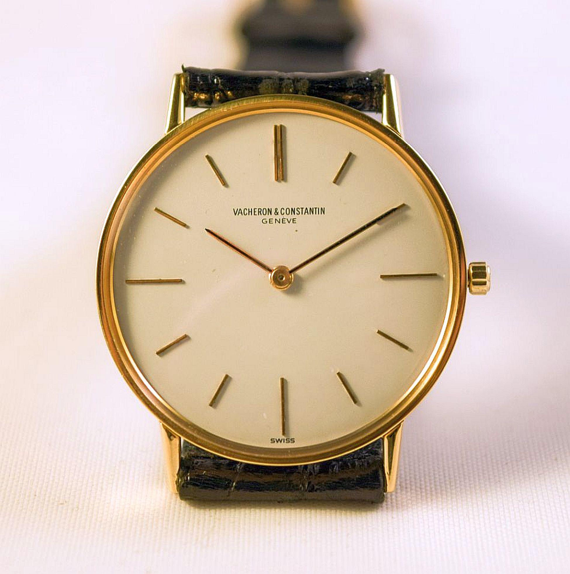 Vacheron Constantin extra schlank, super elegant mit einem Gehäuse aus 18-karätigem Gelbgold 6
