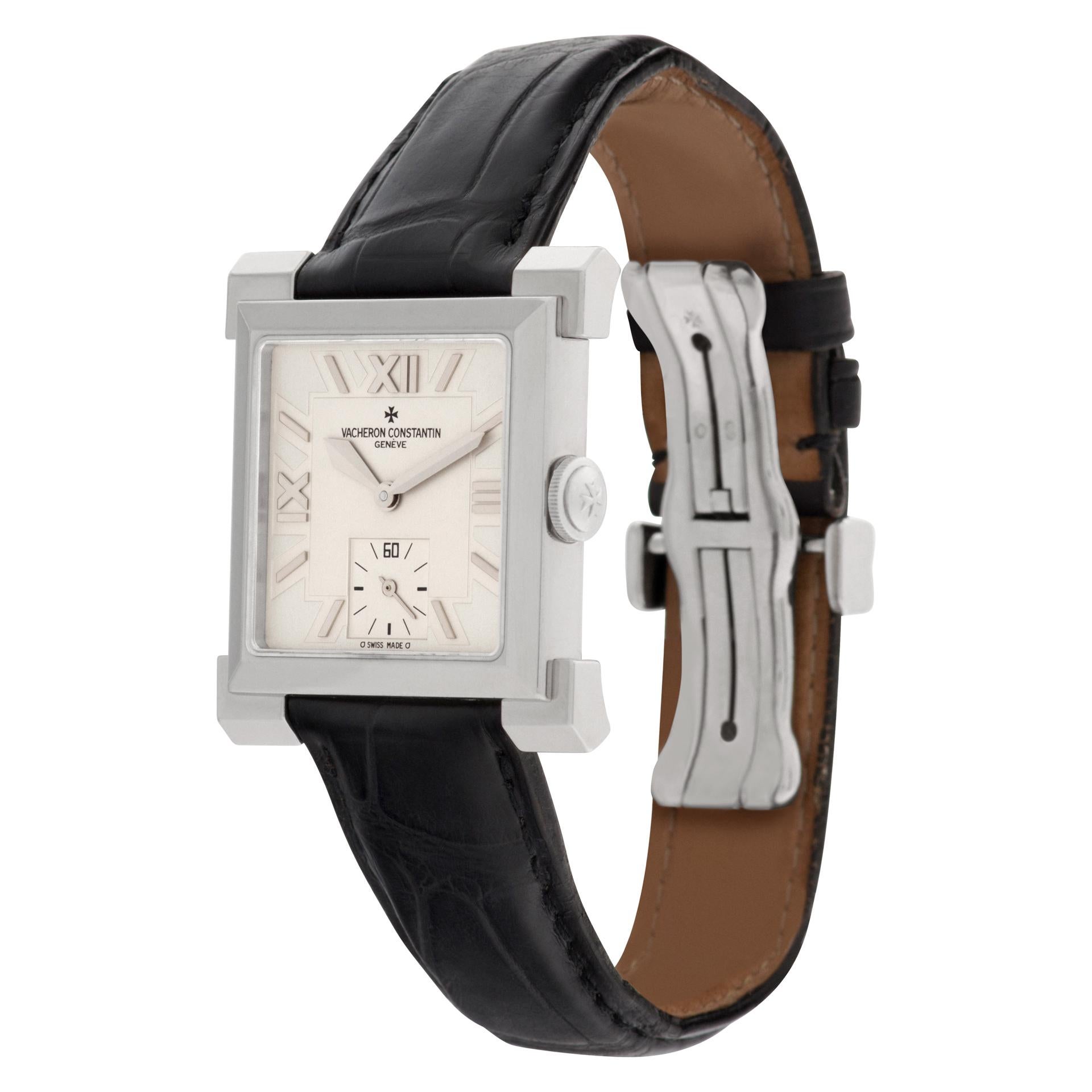 Vacheron Constantin Historique Carree en or blanc 18 carats sur bracelet en cuir avec boucle déployante VC en or blanc 18 carats. Manual avec mouvement sous verre et secondes. Taille du boîtier de 28 mm. Réf 91030. Édition limitée à 600 pièces.